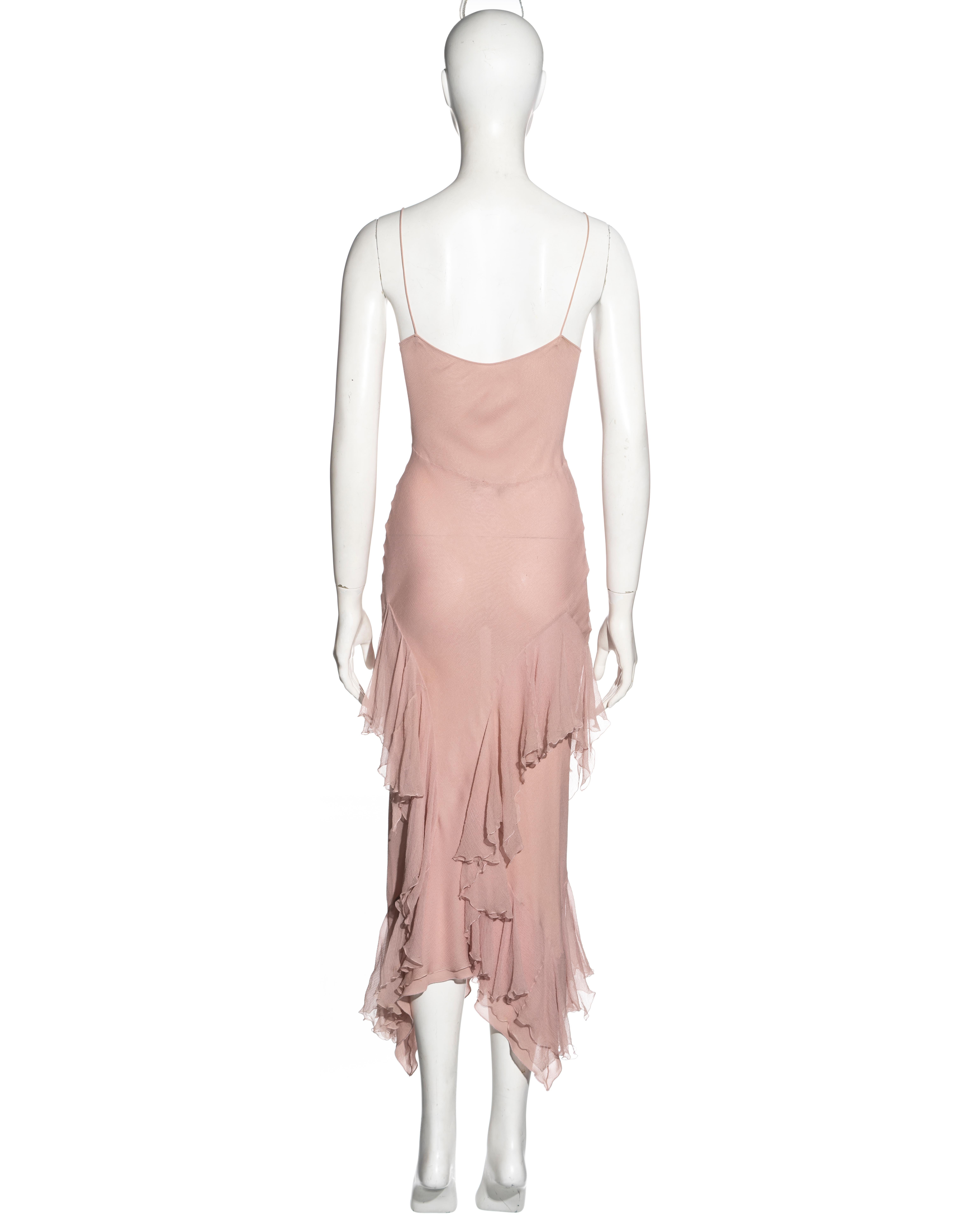 John Galliano, robe de soirée rose pâle en mousseline de soie coupée en biais, automne-hiver 1997 en vente 5