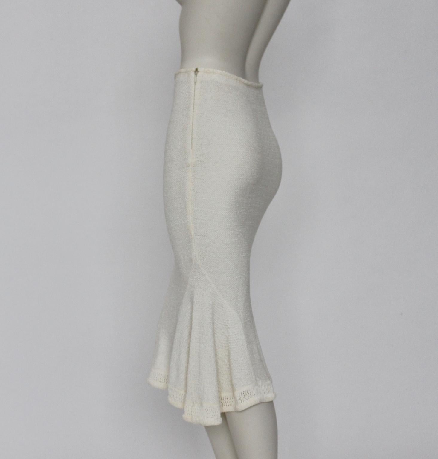 Women's John Galliano Paris Off White Vintage Knit Viscose Pencil Skirt Peplum 1990s  For Sale