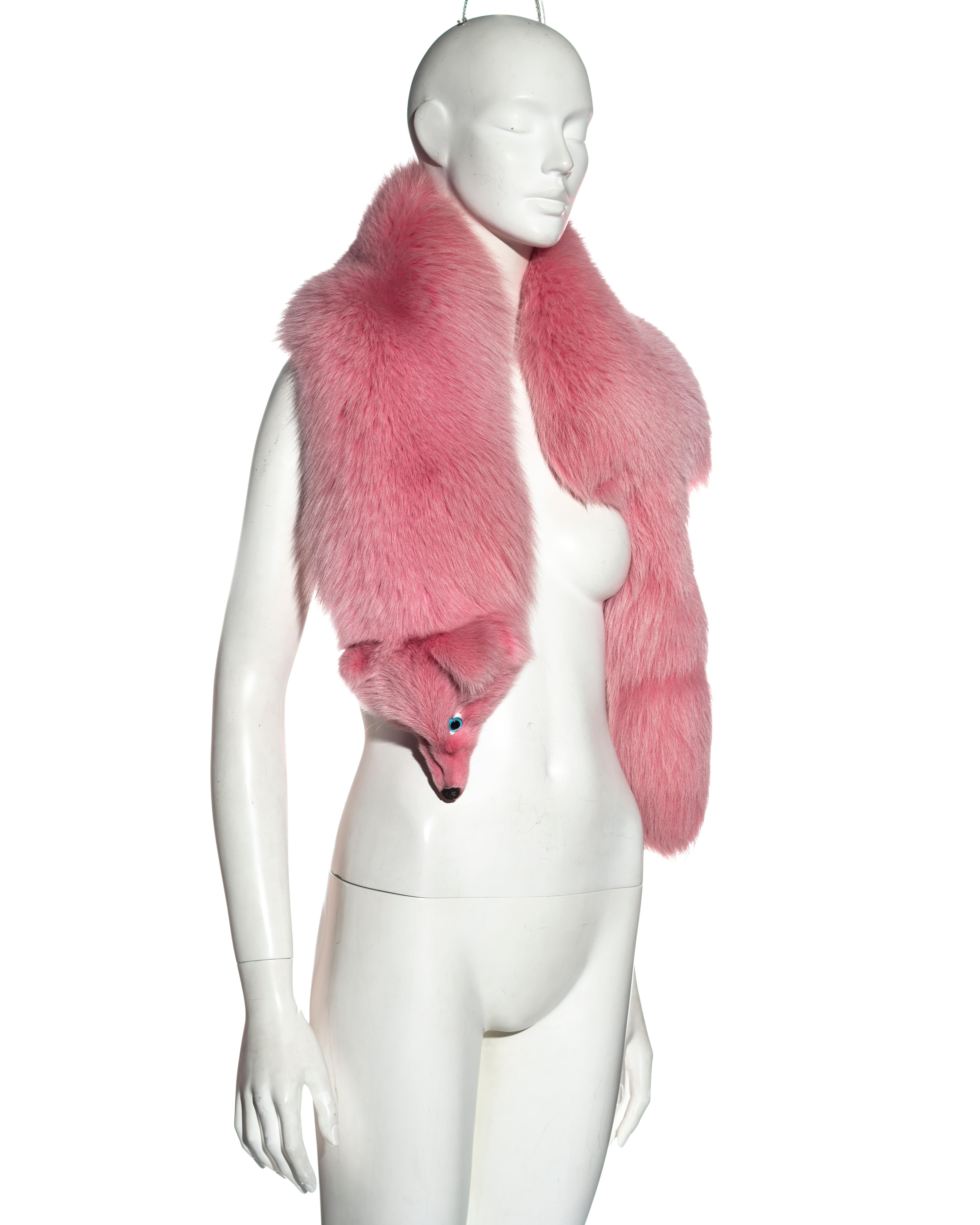 rosafarbener Stockfellsteg mit gekreuzten Enden von John Galliano, fw 1997 im Zustand „Hervorragend“ in London, GB