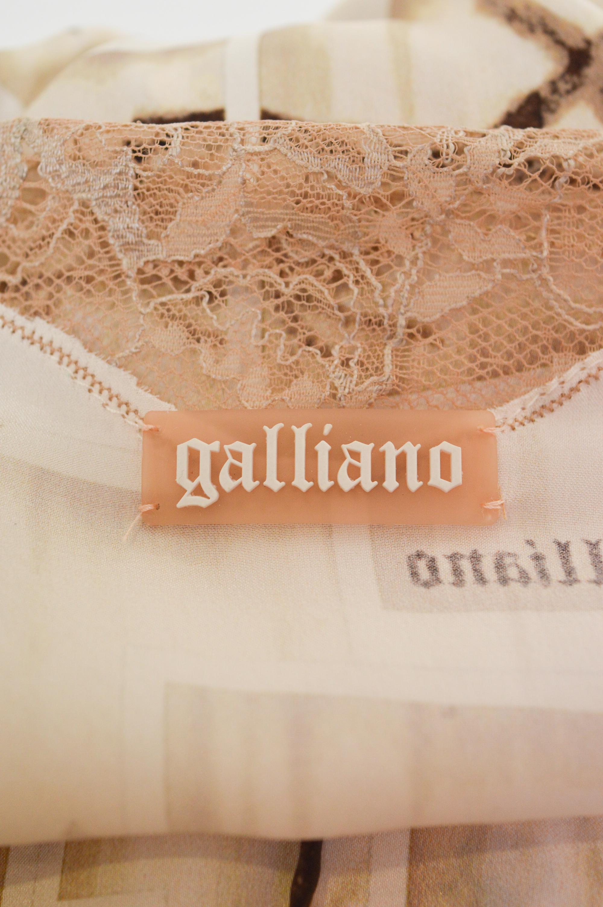 John Galliano Pure Silk Nude Lace Camisole Top - Newspaper Bird Print Blouse For Sale 2