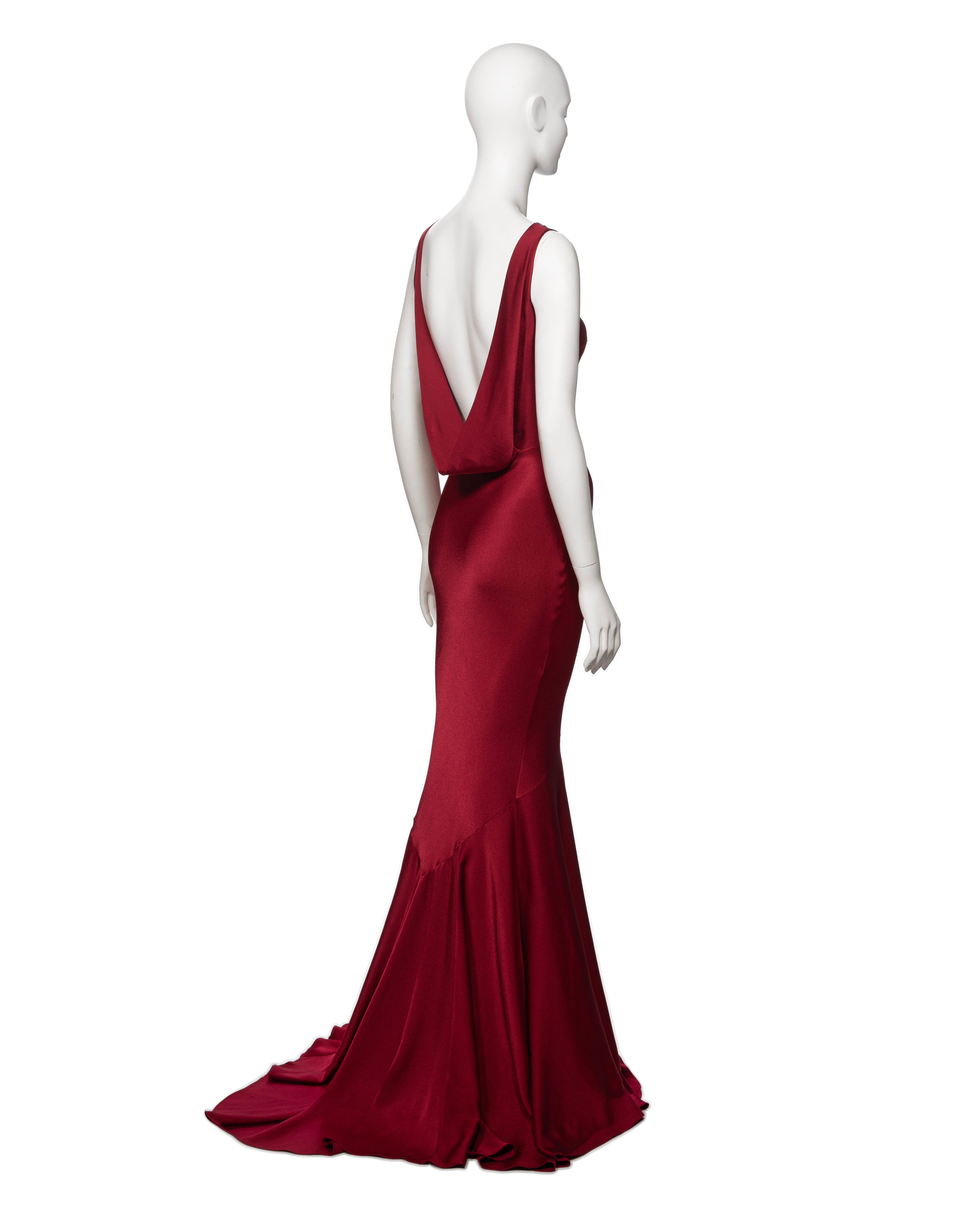 I Galliano Robe de soirée en satin rouge à dos de crêpe coupé en biais, FW 2001 en vente 2