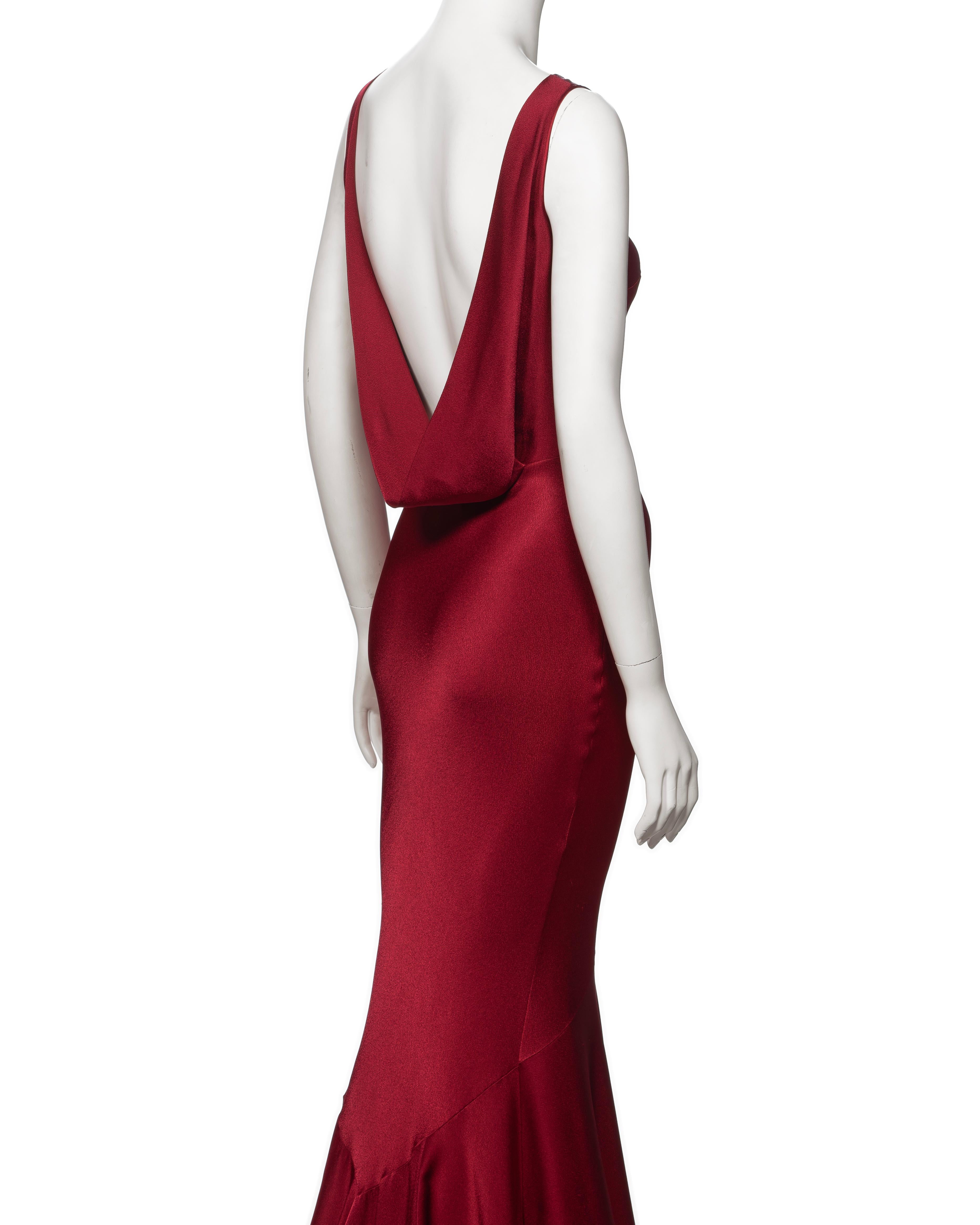 I Galliano Robe de soirée en satin rouge à dos de crêpe coupé en biais, FW 2001 en vente 3