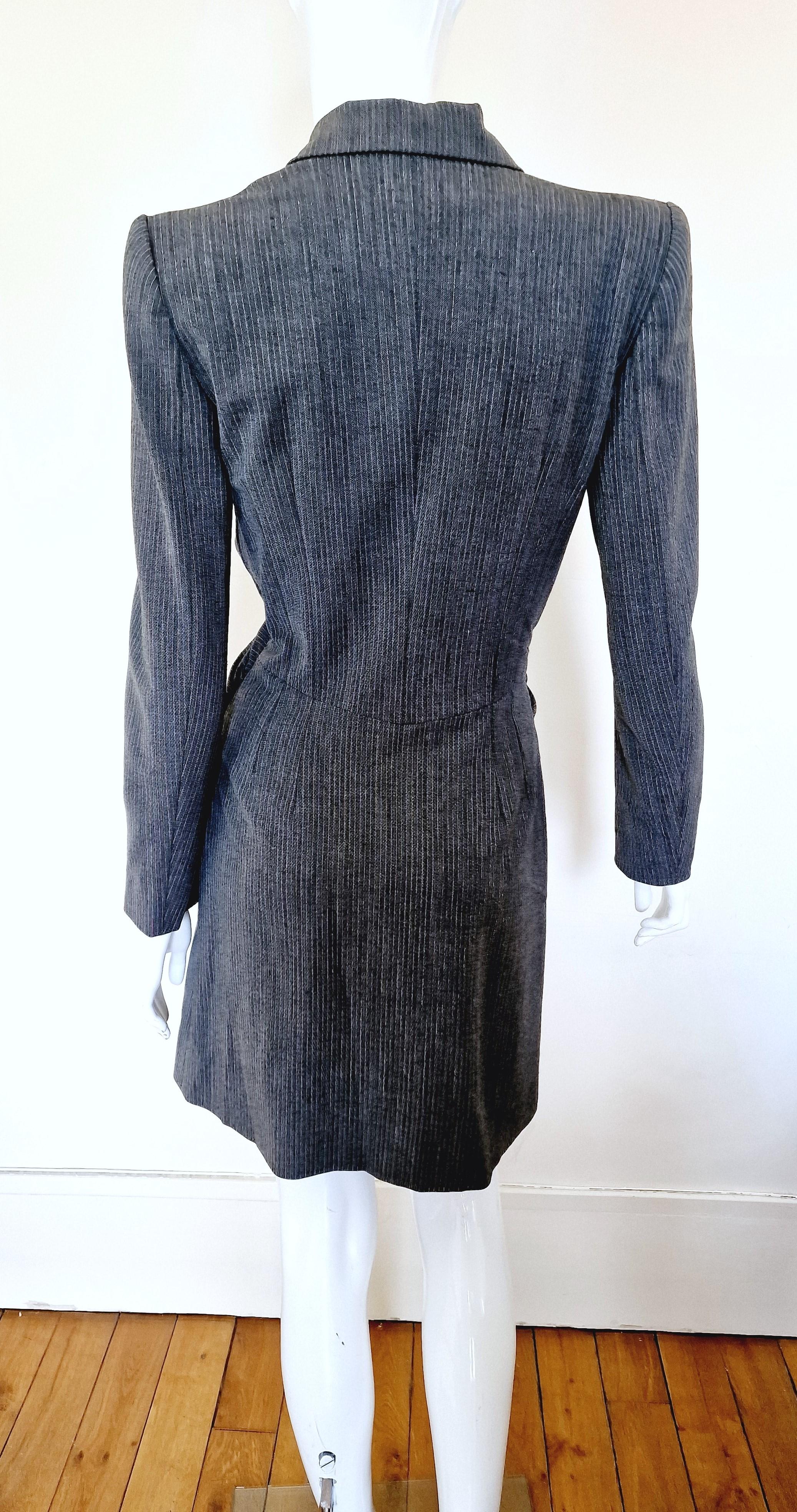John Galliano Runway 1997 A/W Suzy Phinix Ruched Gray Kendall Jenner Suit Dress In Excellent Condition In PARIS, FR