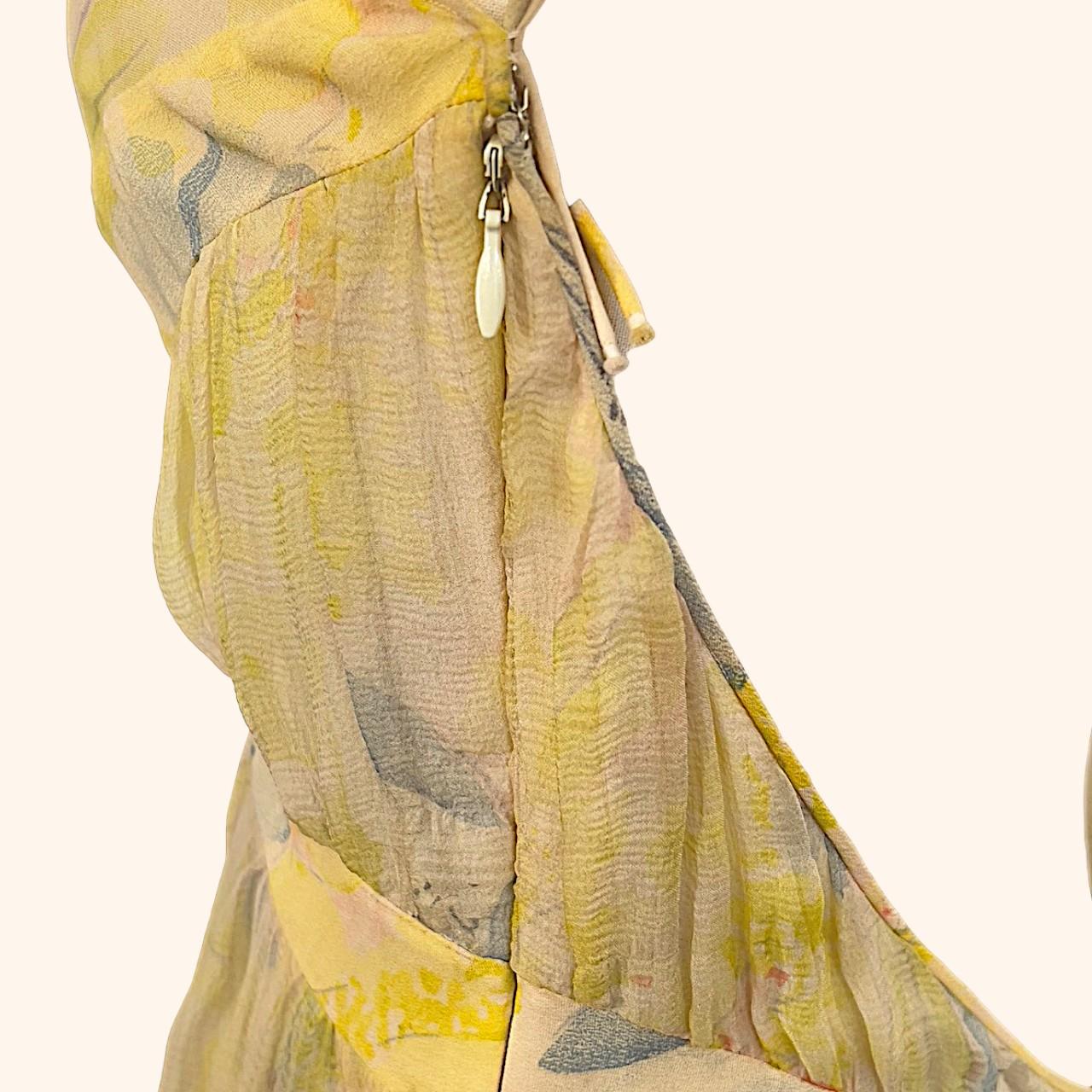 John Galliano S/S 2003 Robe superposée en soie jaune exquise en vente 1