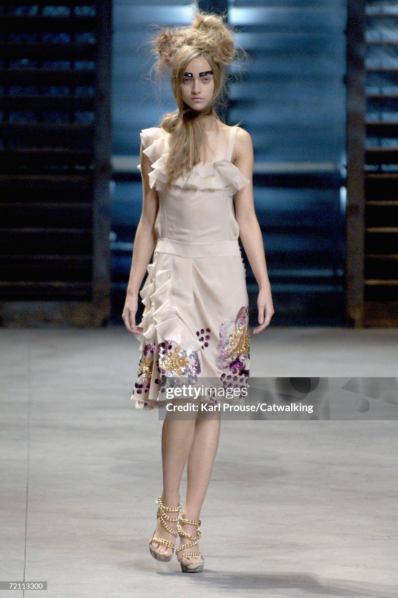 Women's John Galliano S/S 2007 Pink sequined cocktail dress For Sale