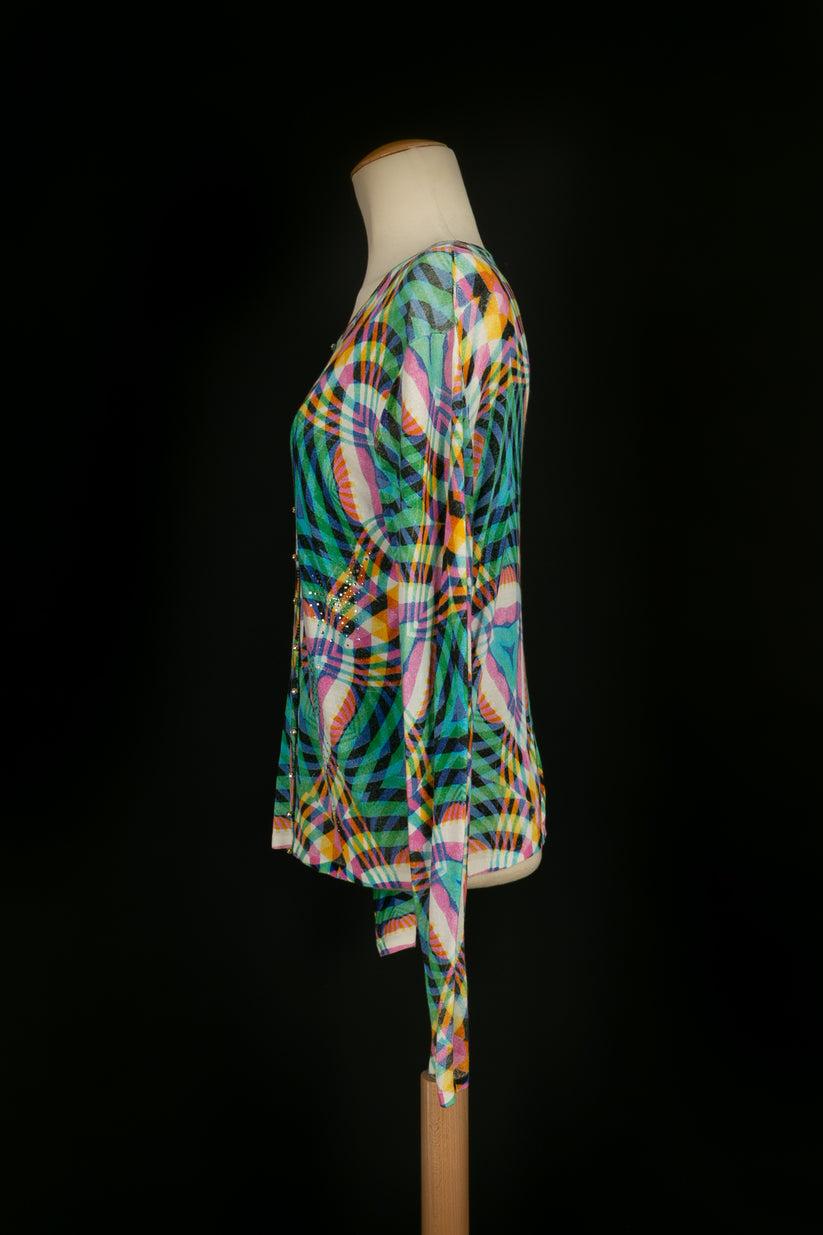Galliano - (Made in Italy) Set consisting of a top and vest with psychedelic print. Size indicated L.

Additional information:
Dimensions: 
Vest: Shoulder width: 45 cm, Chest: 48 cm, Sleeve length: 65 cm, Length: 60 cm 
Top: Length: 45