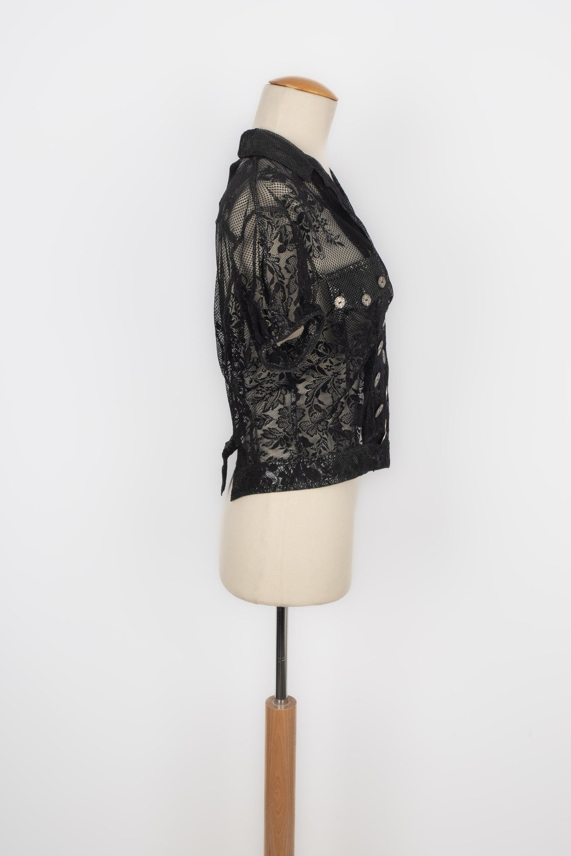 John Galliano Schwarzes kurzärmeliges Top aus Spitze im Angebot 4
