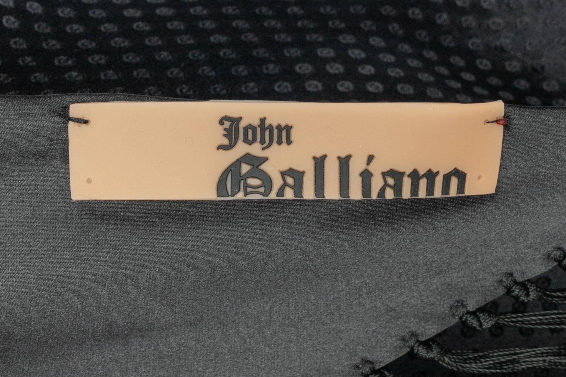 Robe en soie de John Galliano Automne 2004-2005 en vente 10