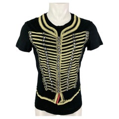 JOHN GALLIANO T-Shirt mit Rundhalsausschnitt aus Baumwolle, schwarzer Golddruck, Größe M