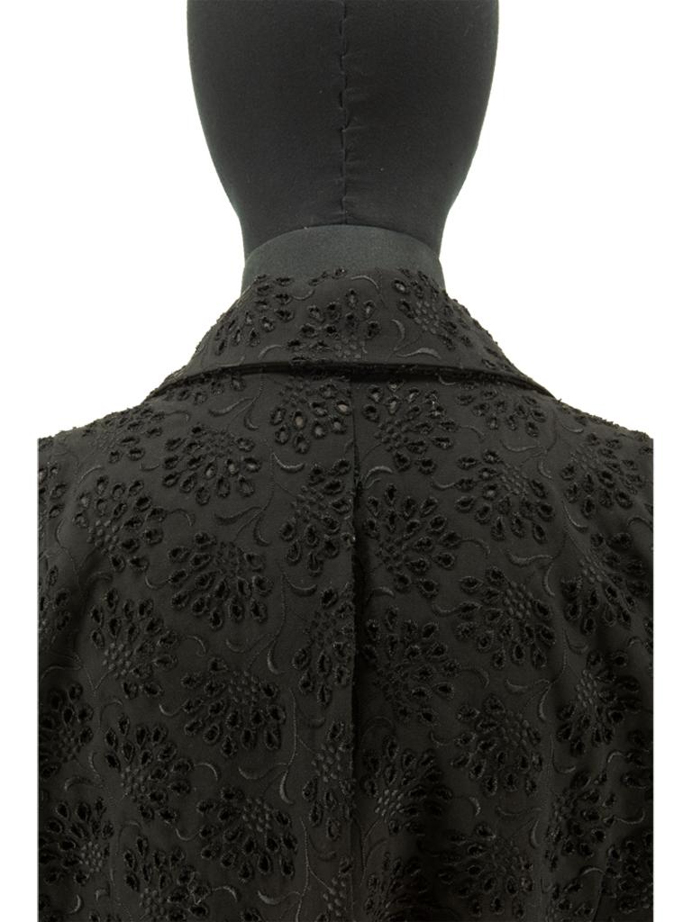 John Galliano Frühjahr 1996 Broderie Anglaise maßgeschneiderte Jacke inspiriertes Oberteil 1