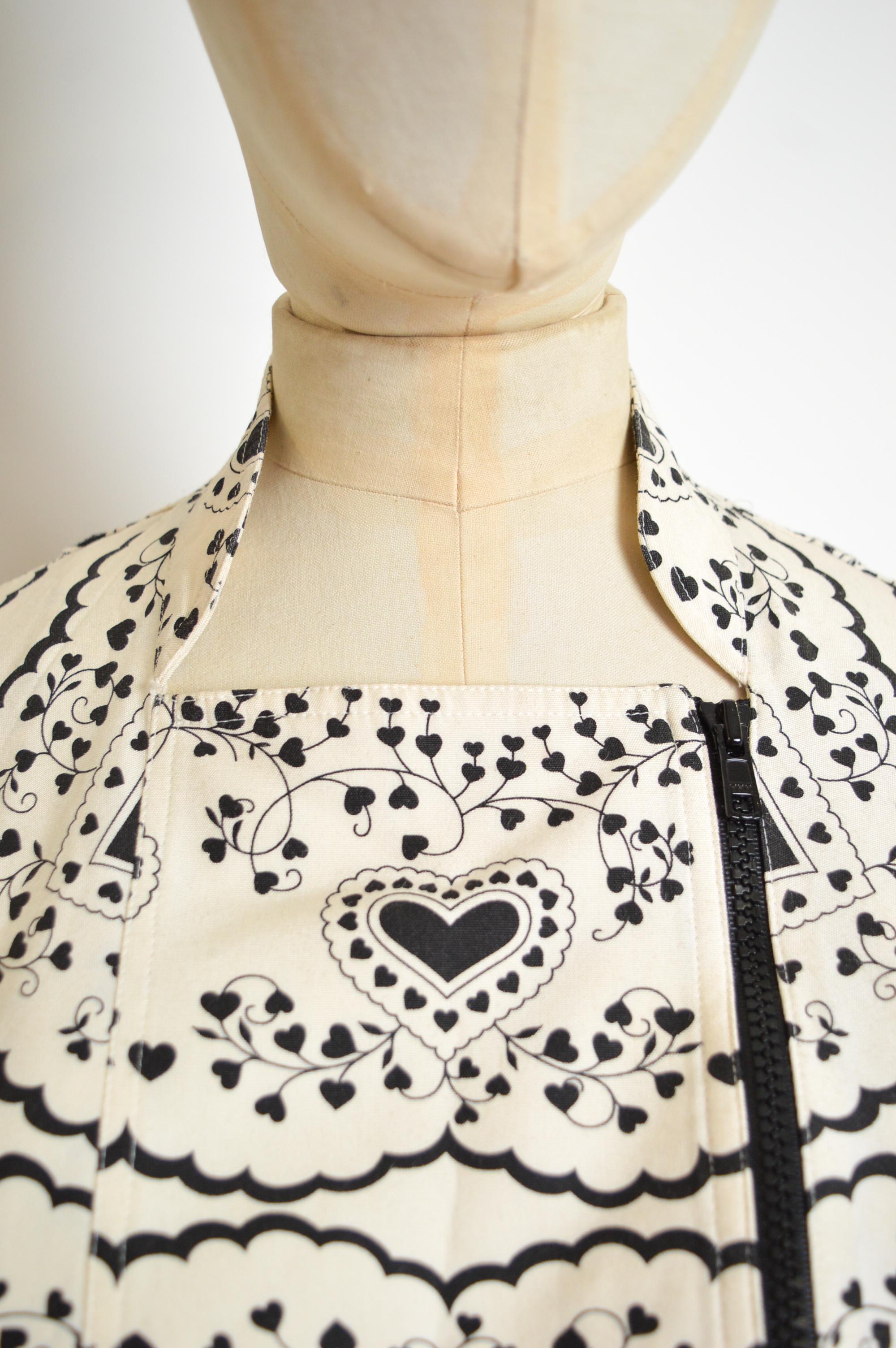 John Galliano Frühjahr 2002 Bandana Herzdruck Vintage Moto Jacke aus Baumwolle und Seide im Angebot 3