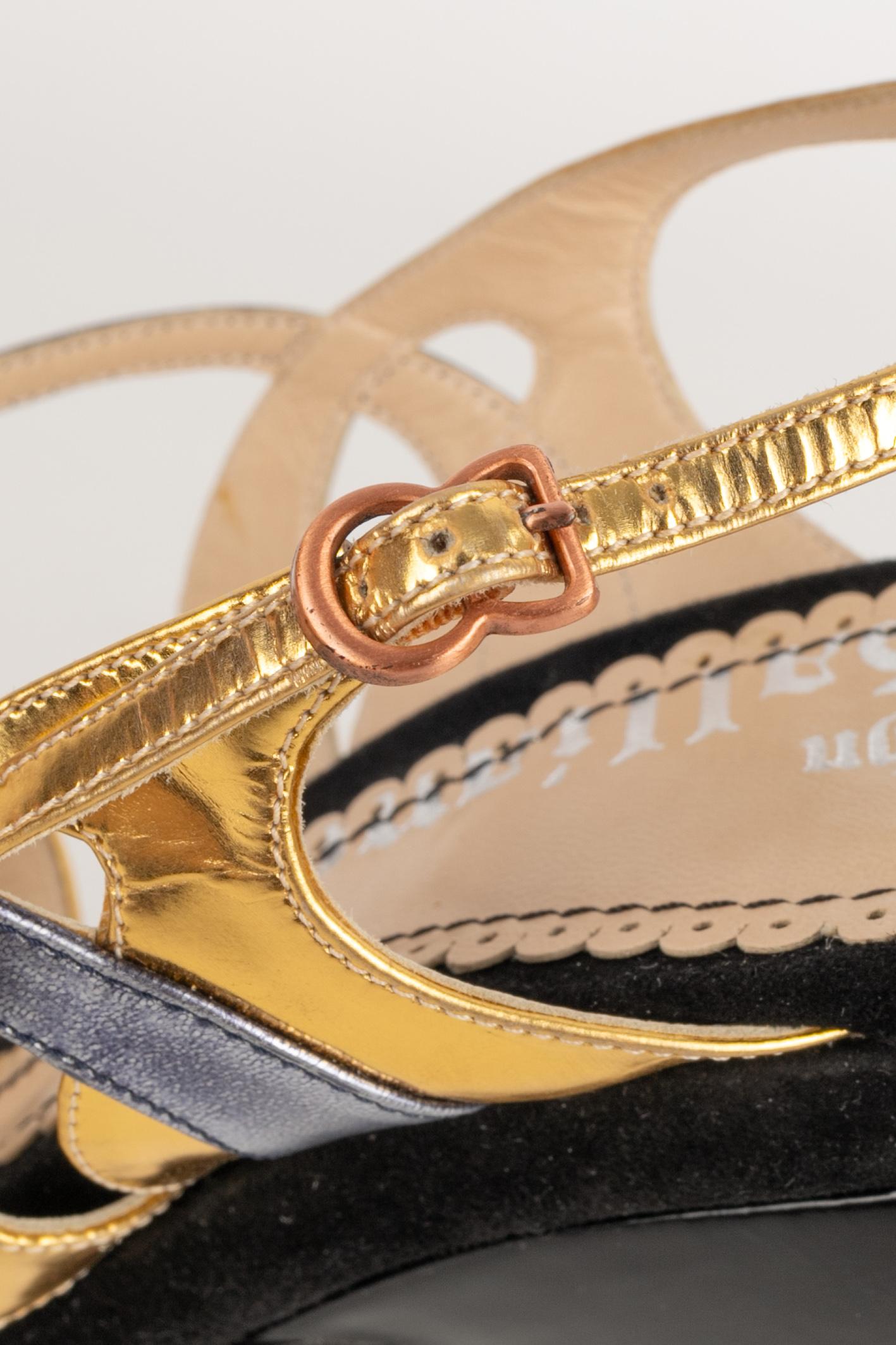 John Galliano stiletto shoes For Sale 7