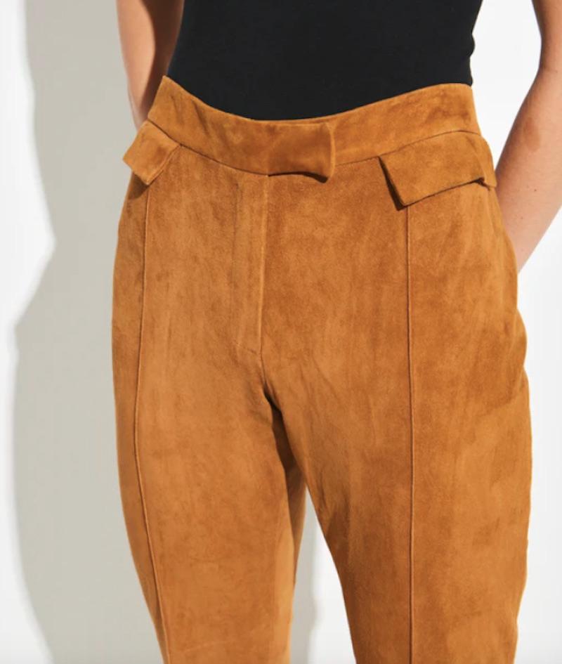 Stunning vintage John Galliano suede flared pants. Perfect cut for a flattering fit. 
Waist 30 in 
Rise 11 in
Hips 21 in
Inseam 34 in

Excellent Vintage Condition