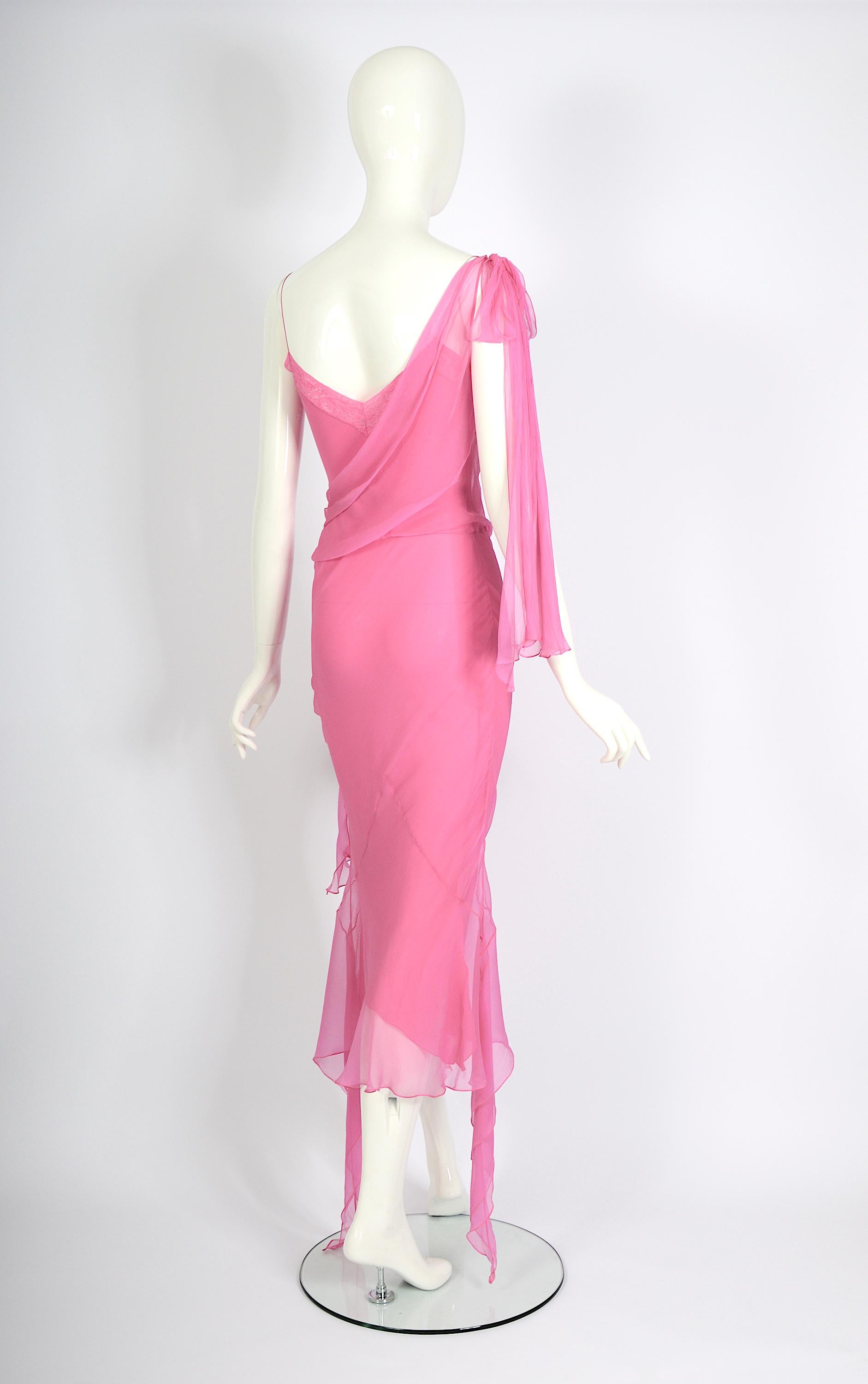 John Galliano Vintage Frühjahr Sommer 2004 Rosafarbenes schräg geschnittenes Seidenkleid im Angebot 2