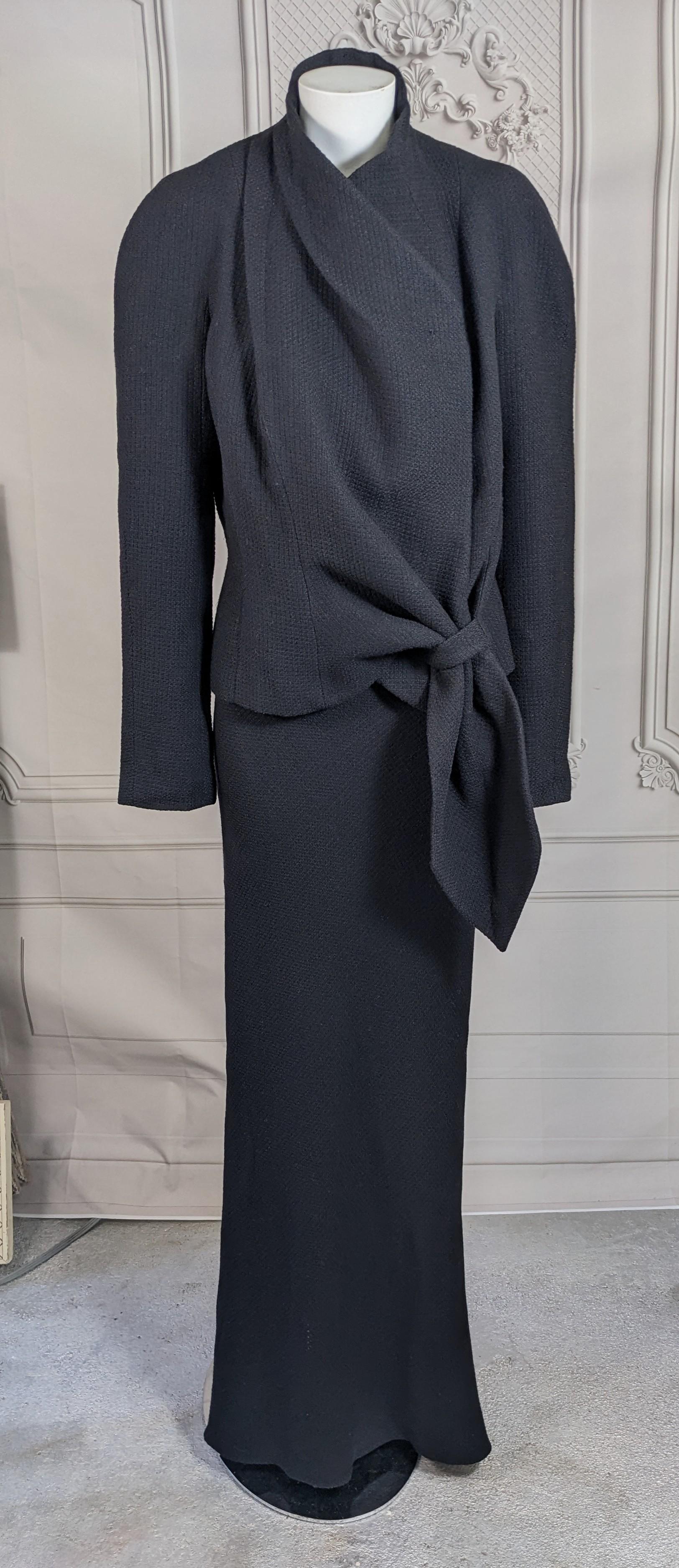 Traje de crepé de lana John Galliano, Colección Maorí Otoño-Invierno 1999. en venta 13