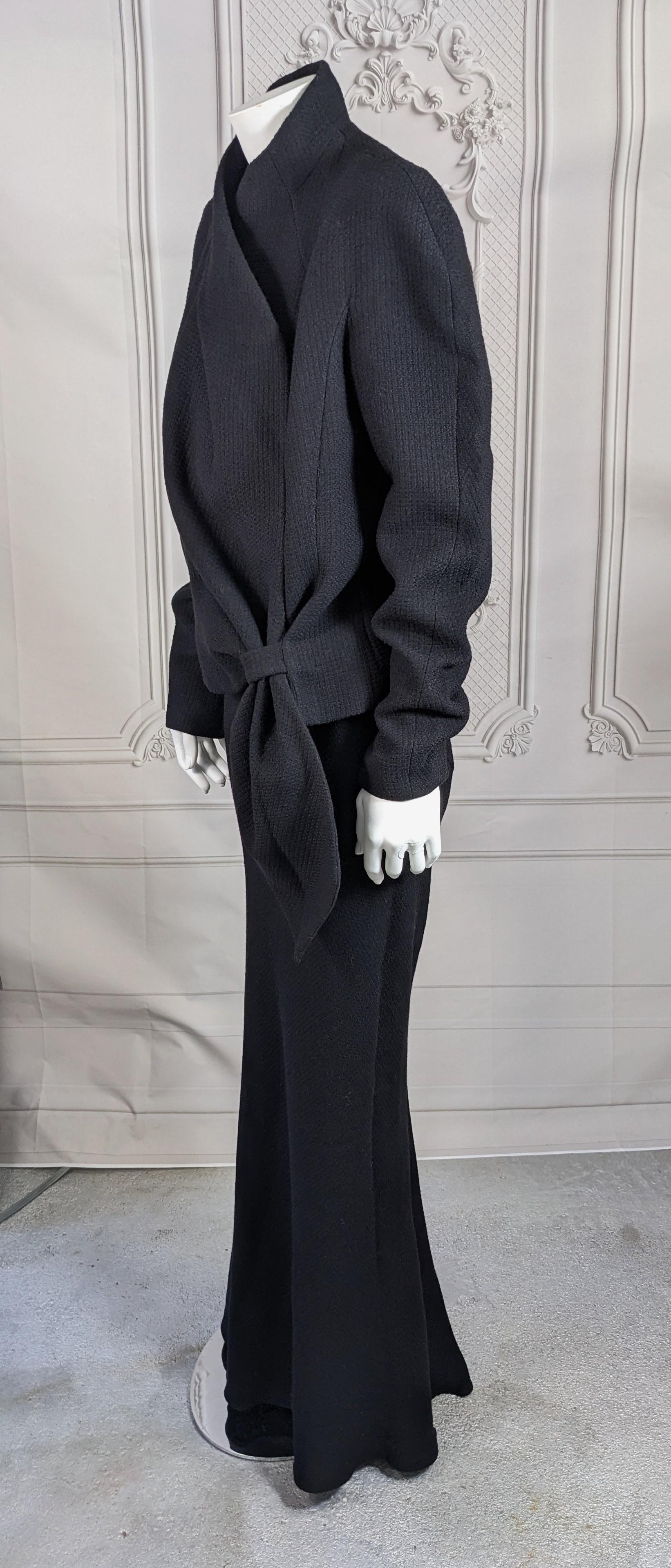 Traje de crepé de lana John Galliano, Colección Maorí Otoño-Invierno 1999. en Bueno estado para la venta en New York, NY