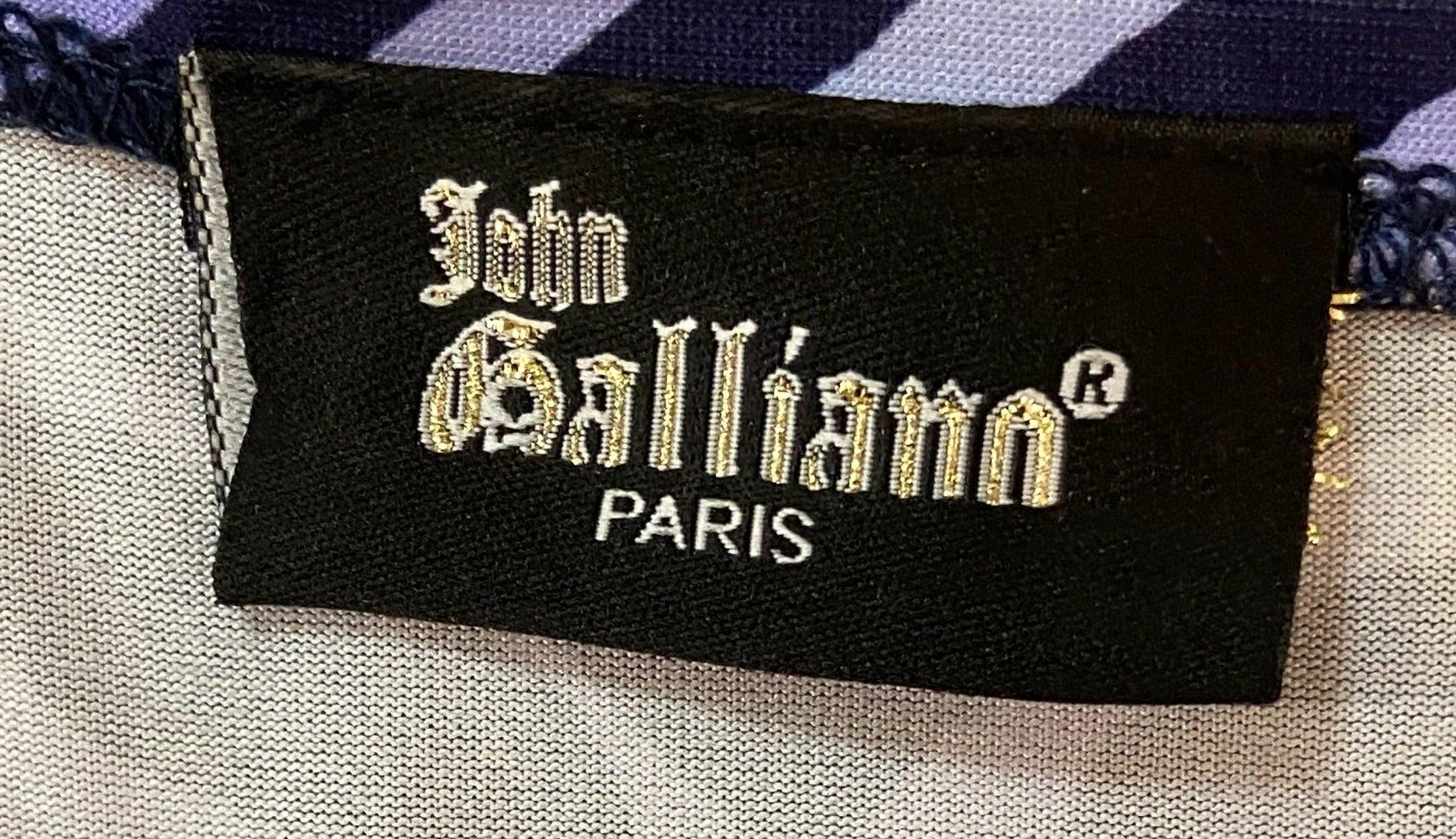 John Galliano Y2K Anime Tattoo Kleid mit Strasssteinen, 2000er Jahre im Zustand „Hervorragend“ im Angebot in Los Angeles, CA