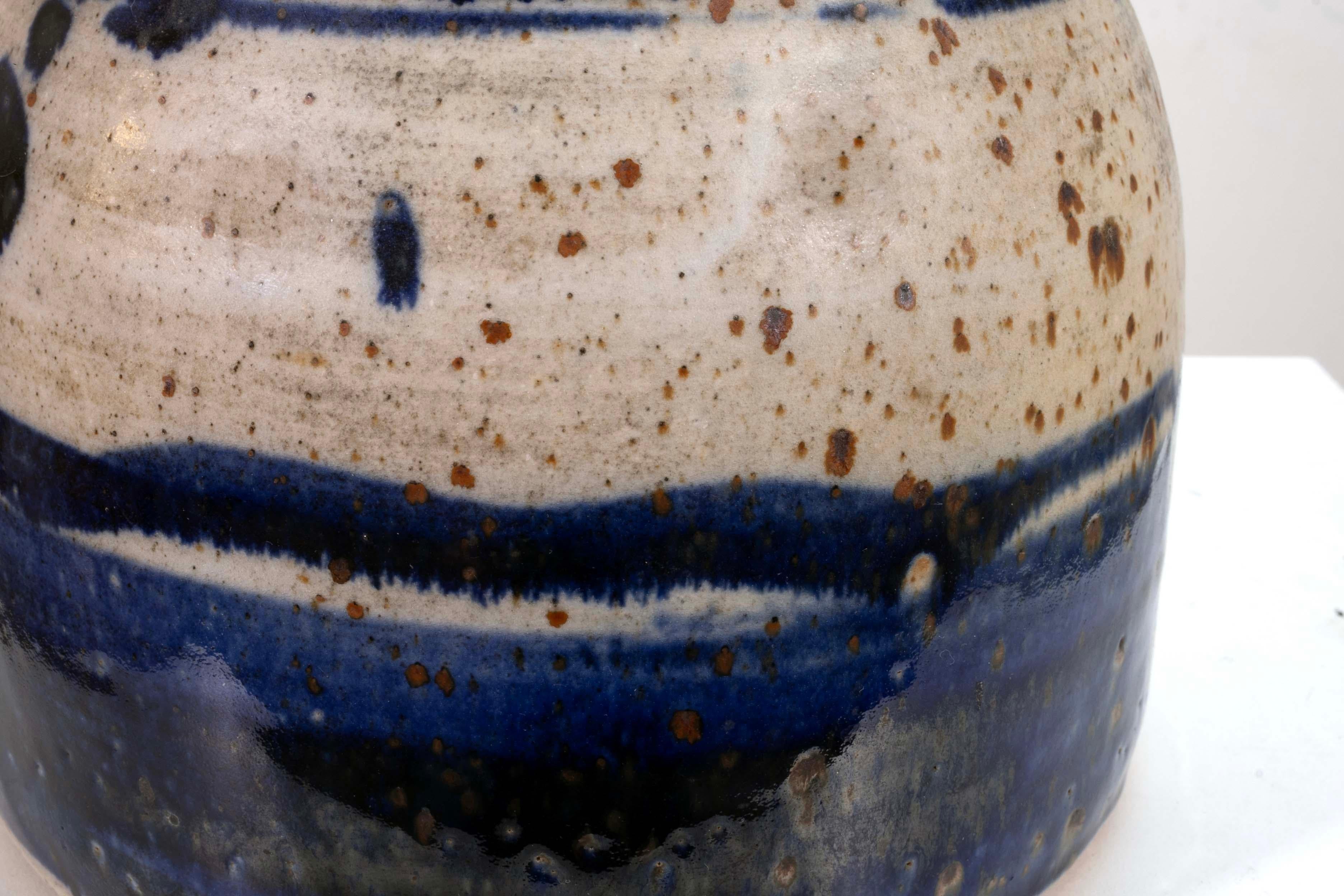 John Glick Vaso rivestito in ceramica Stoneware Blue Firmato e timbrato in vendita 3