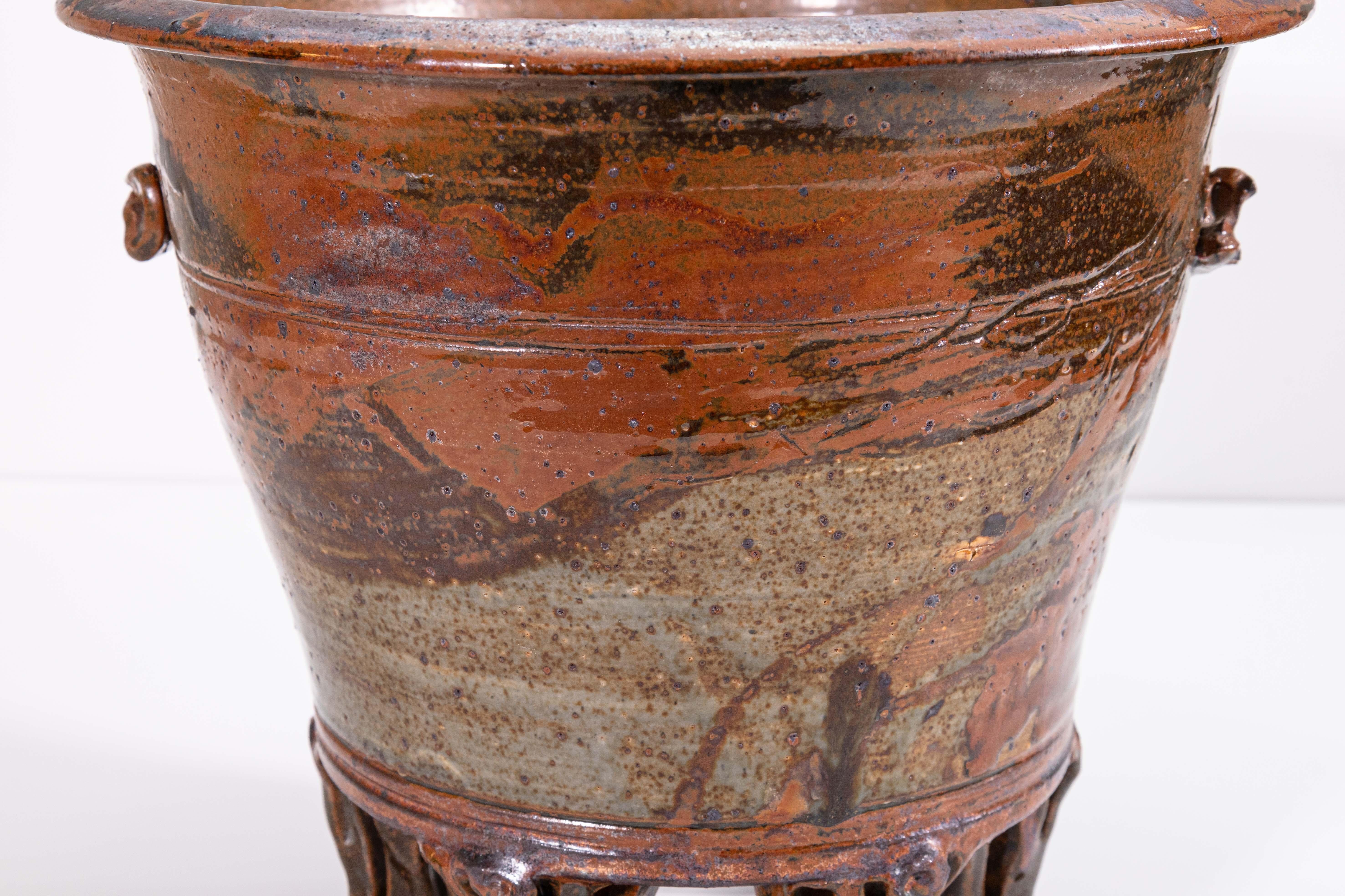 John Glick Jardinera con pie de cerámica esmaltada de gres modernista Plum Tree Pottery en Bueno estado para la venta en Keego Harbor, MI