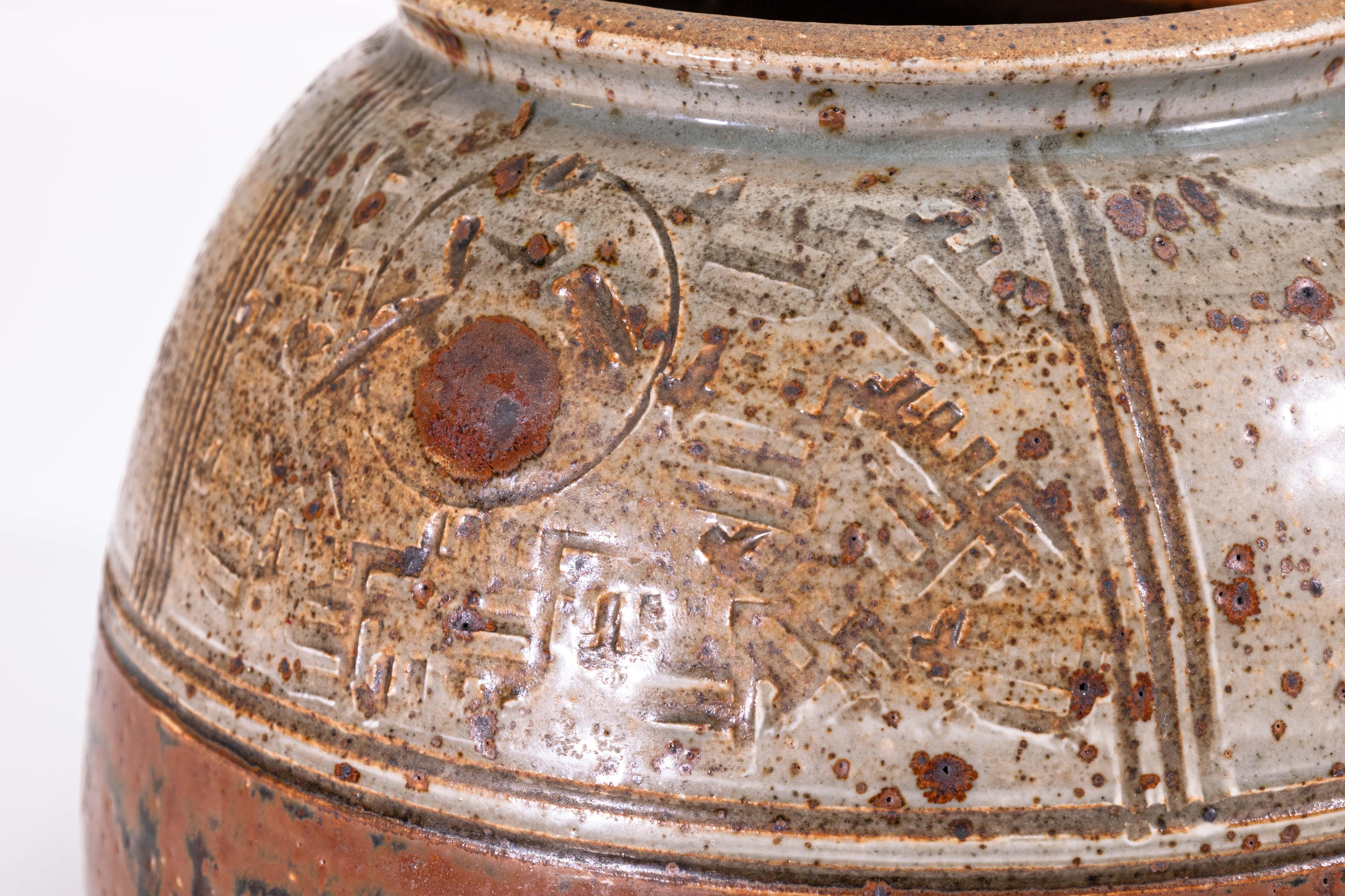 Americano John Glick Modernist Stoneware Vessel in ceramica smaltata Plum Tree Pottery in vendita