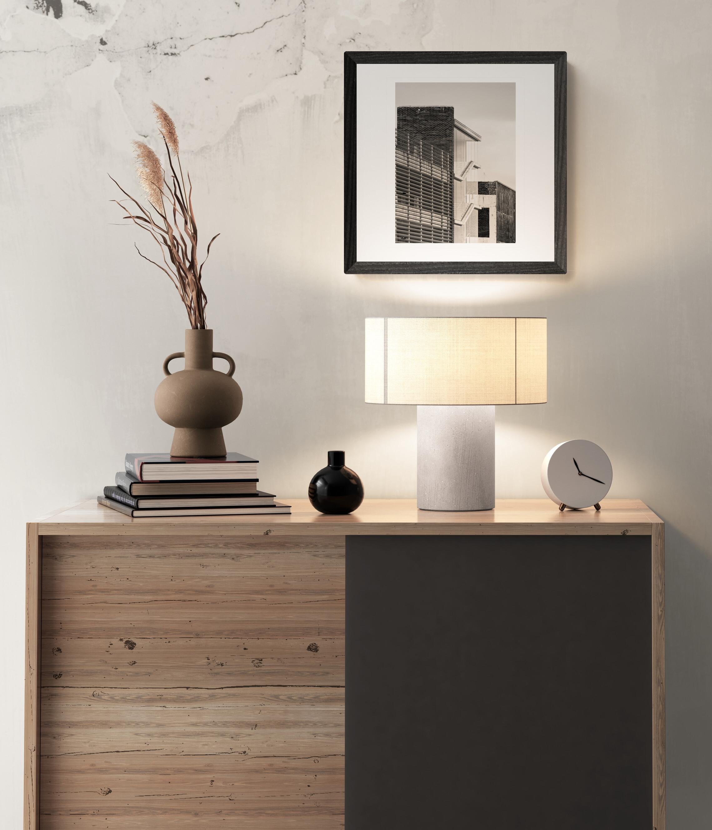Downtown (40% reduzierter LIST-Preis) (Zeitgenössisch), Photograph, von John Hans