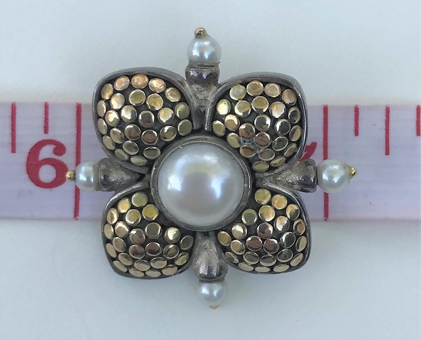John Hardy Boucles d'oreilles en perles en or 18 carats SS Unisexe en vente