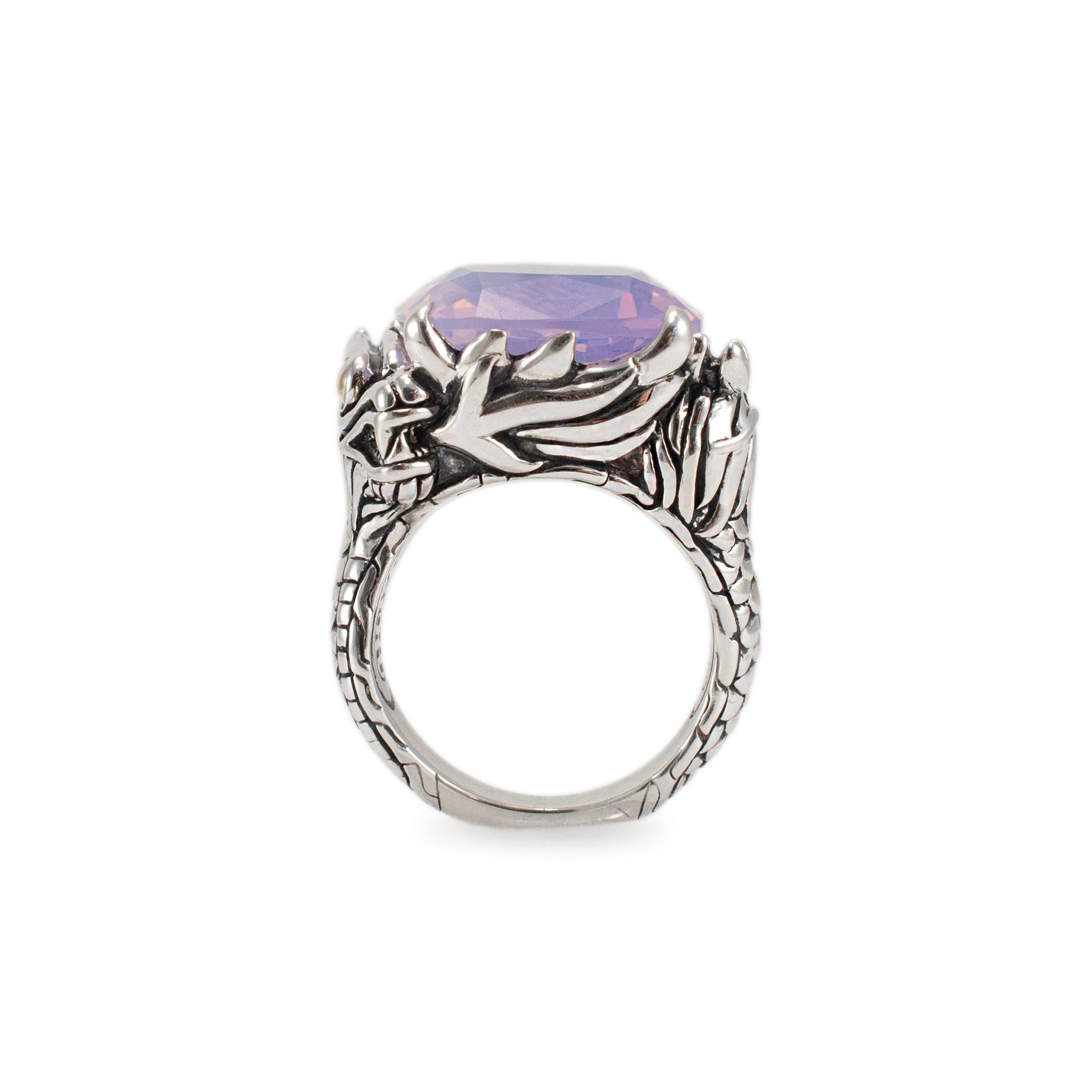 John Hardy 925 Sterling Silver Yellow Gold Dragon Chalcedony Stone Cocktail Ring In Excellent Condition In Houston, TX