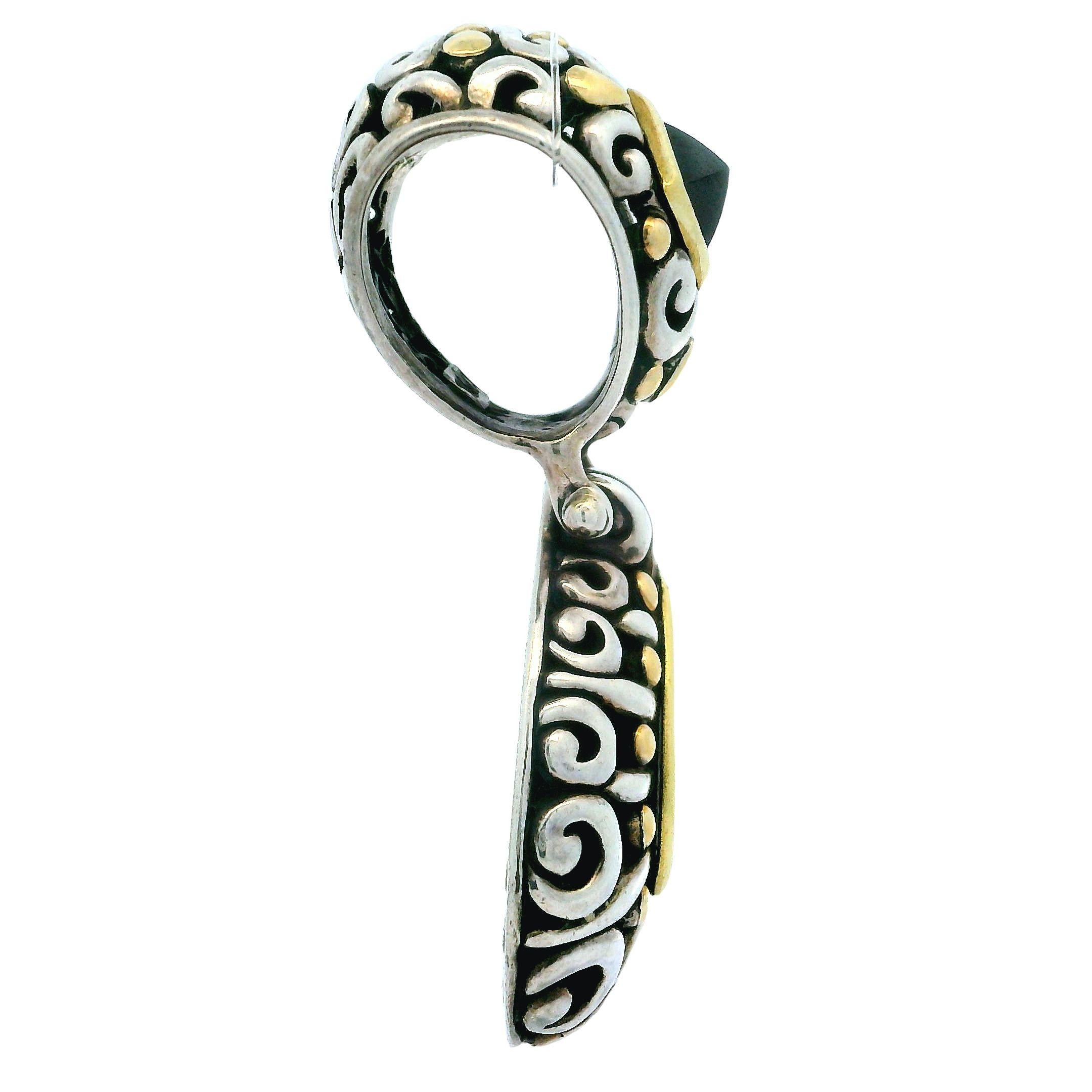 Taglio a goccia John Hardy Batu Sari - Ciondolo a scorrimento in argento sterling e oro 18 carati con granato rodolite in vendita