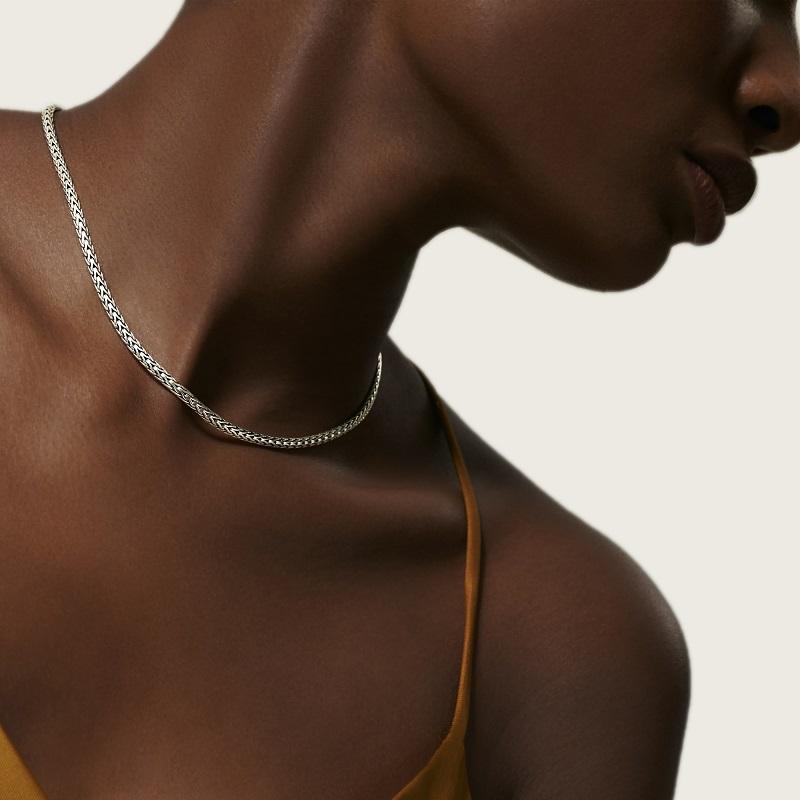 Sterling Silver
Necklace measures 3.5mm wide
Length 22