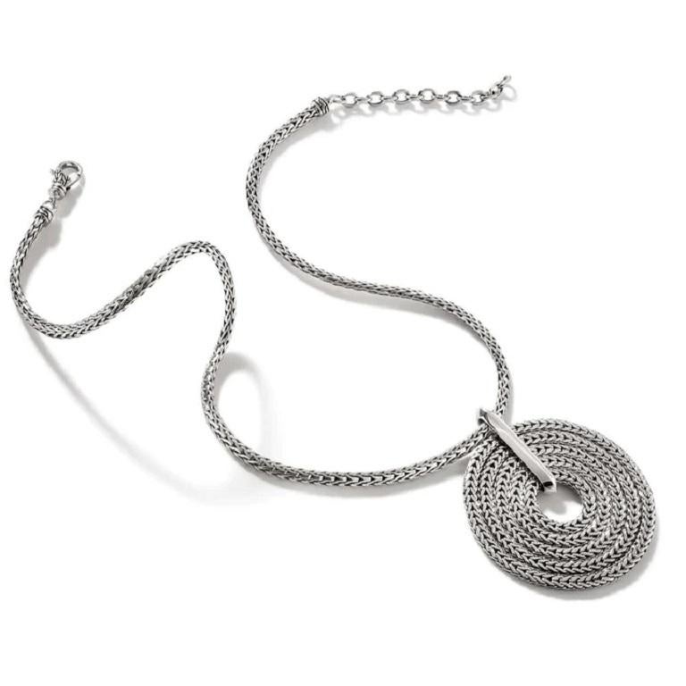 This John Hardy pendant necklace is crafted in silver and hand made by artisans in Bali. This necklace features a simple yet elegant look that can be combined with many different styles.

Collection: Classic Chain
Metal: 925-Sterling Silver
Metal
