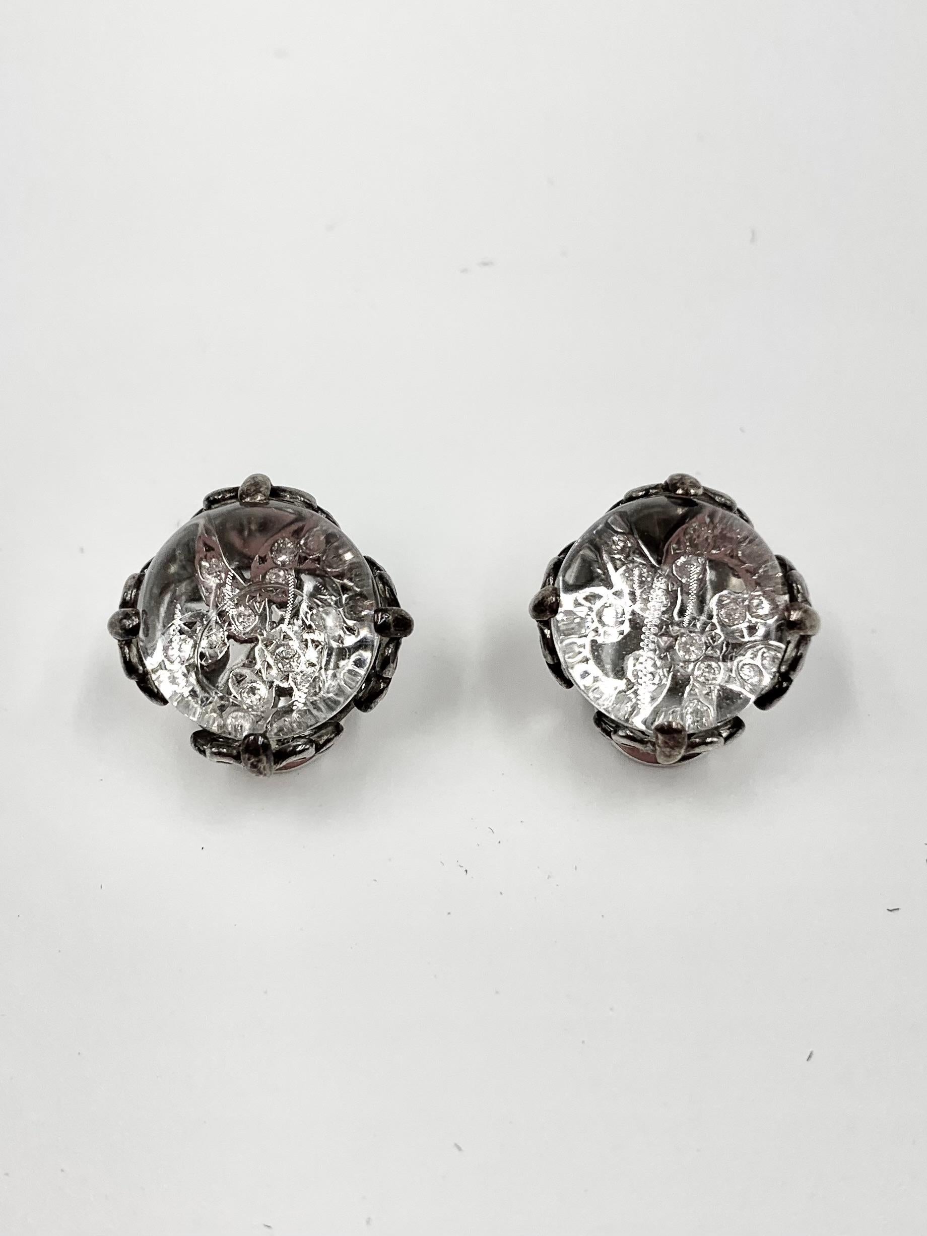 John Hardy Diamant-Ohrringe aus 18 Karat Gelbgold und Sterlingsilber mit Cabochon-Kristall (Gold) im Angebot