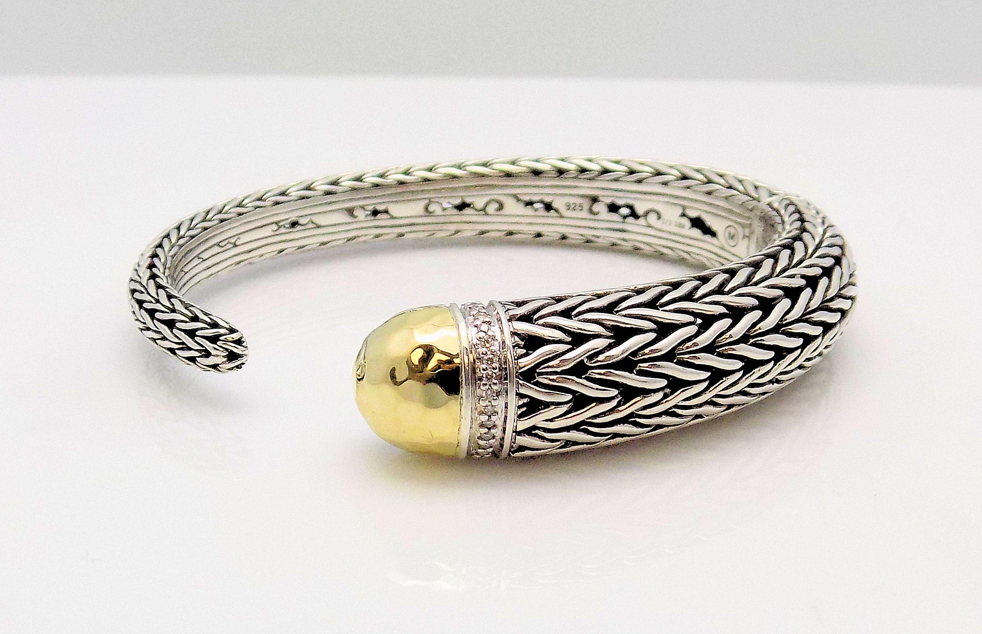 JOHN HARDY Diamond Banded, Classic Chain and Kick Cuff Bracelet  In Excellent Condition For Sale In Dallas, TX