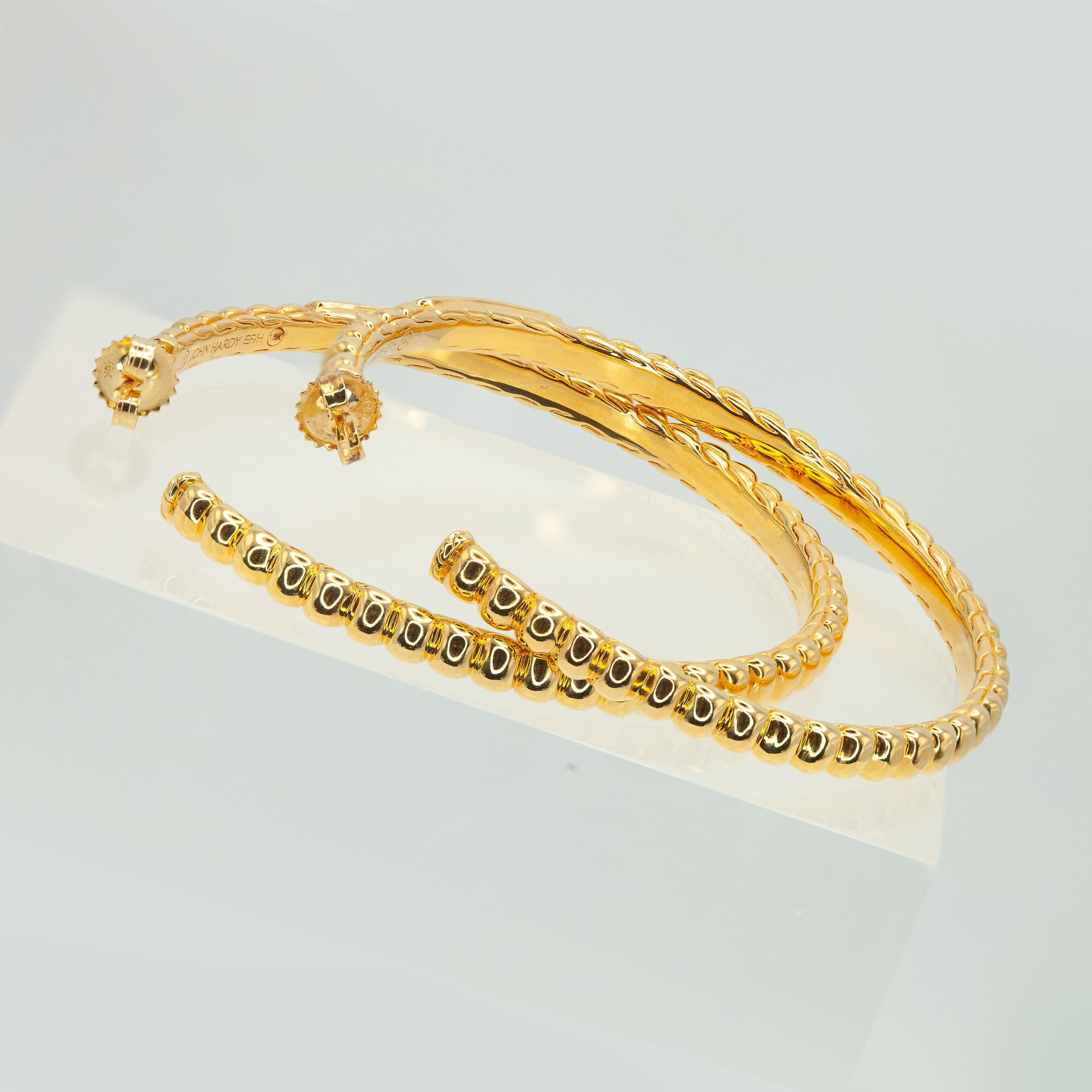 Taille brillant I John Hardy Electroform Bedeg Collection 18K YG Pavé Diamant Large Hoop Earrings en vente