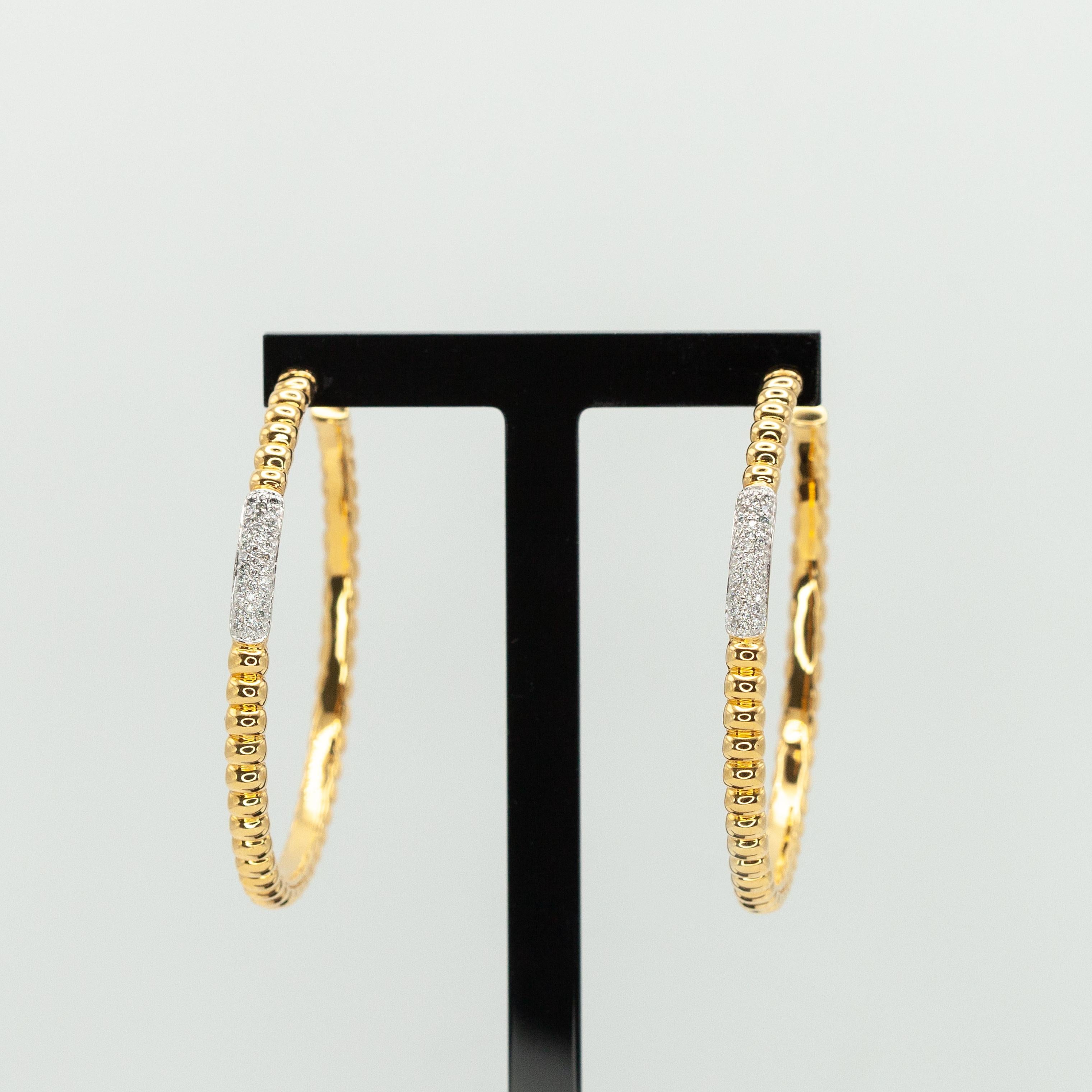 I John Hardy Electroform Bedeg Collection 18K YG Pavé Diamant Large Hoop Earrings Excellent état - En vente à New York, NY