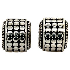 John Hardy Estate Orecchino con perno a forma di Dot Dot con retro a disco in plastica A. Silver