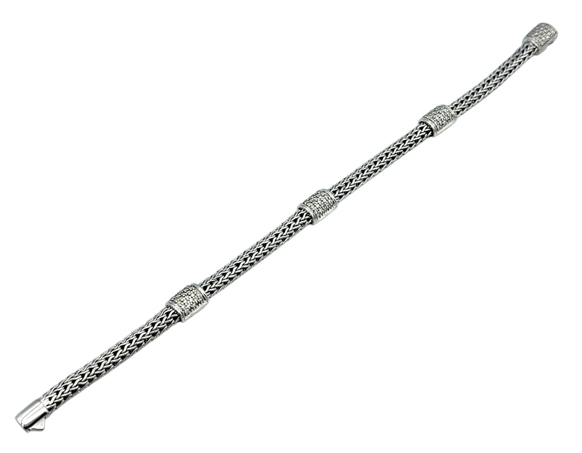 Taglio rotondo John Hardy Bracciale Icon con catena intrecciata e pavé di diamanti in A. Silver 925 in vendita