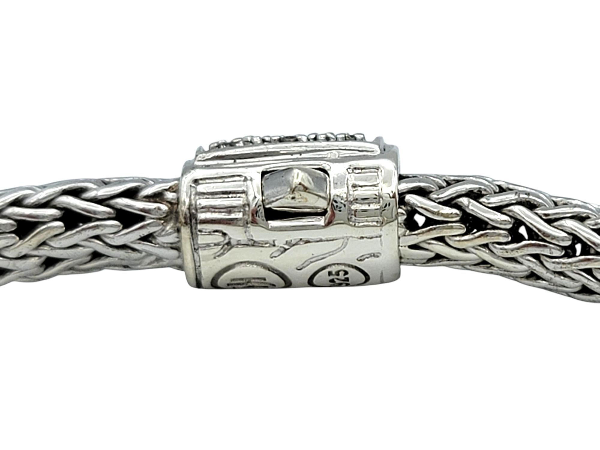 John Hardy Bracciale Icon con catena intrecciata e pavé di diamanti in A. Silver 925 In condizioni buone in vendita a Scottsdale, AZ