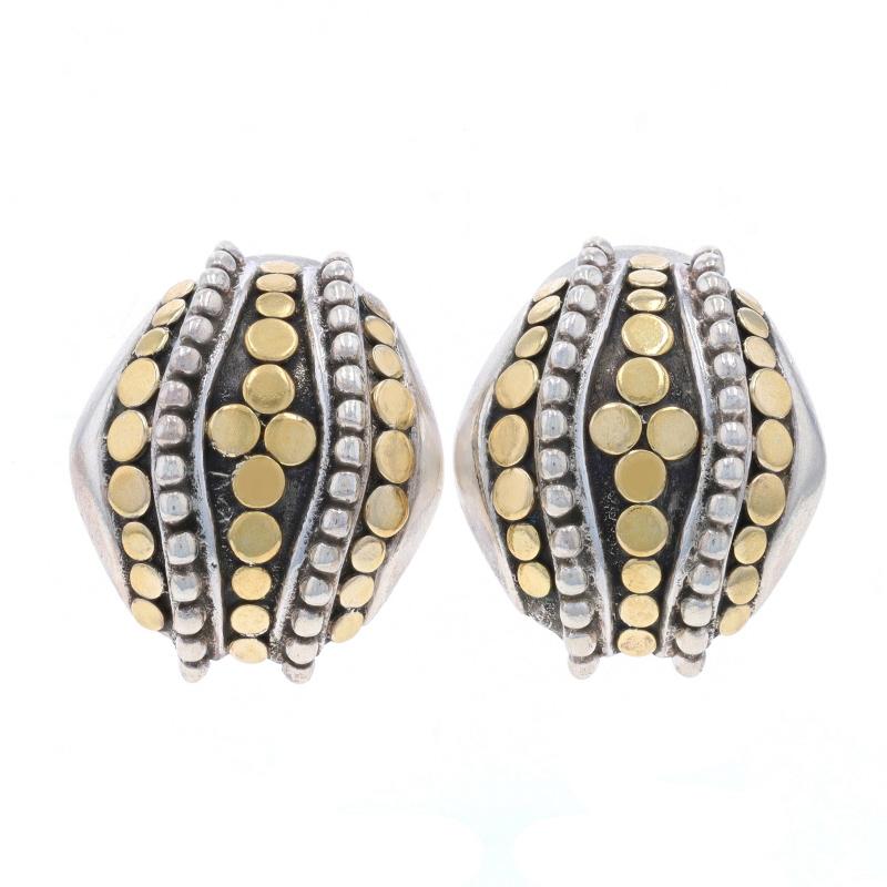 Brand: John Hardy
Collection: Jaisalmer

Metal Content: Sterling Silver & 18k Yellow Gold

Style: Large Stud
Fastening Type: Omega Closures

Measurements

Tall: 23/32