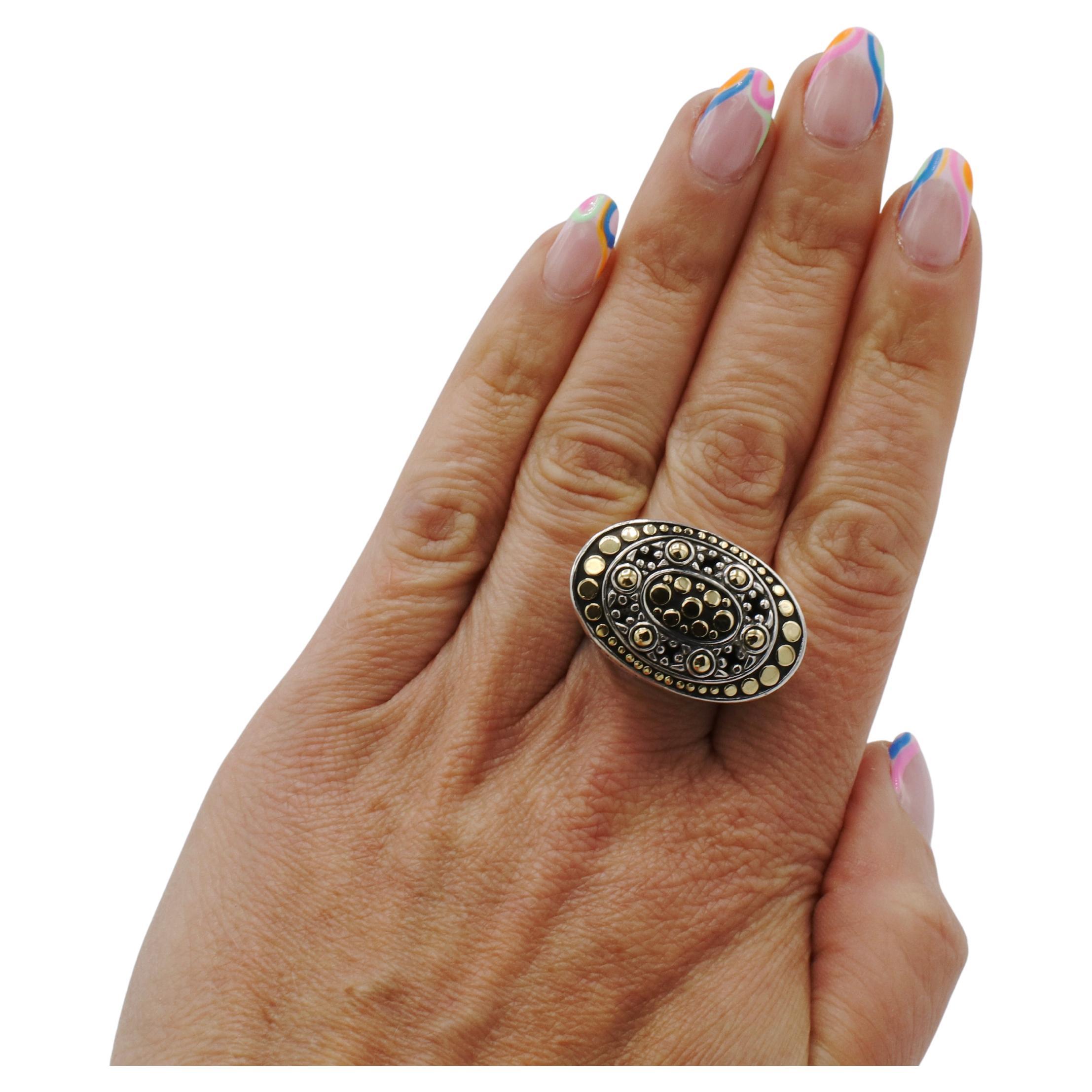John Hardy Jaisalmer Sterling Silver & 18K Yellow Gold Oval Dot Dome Ring en venta 1