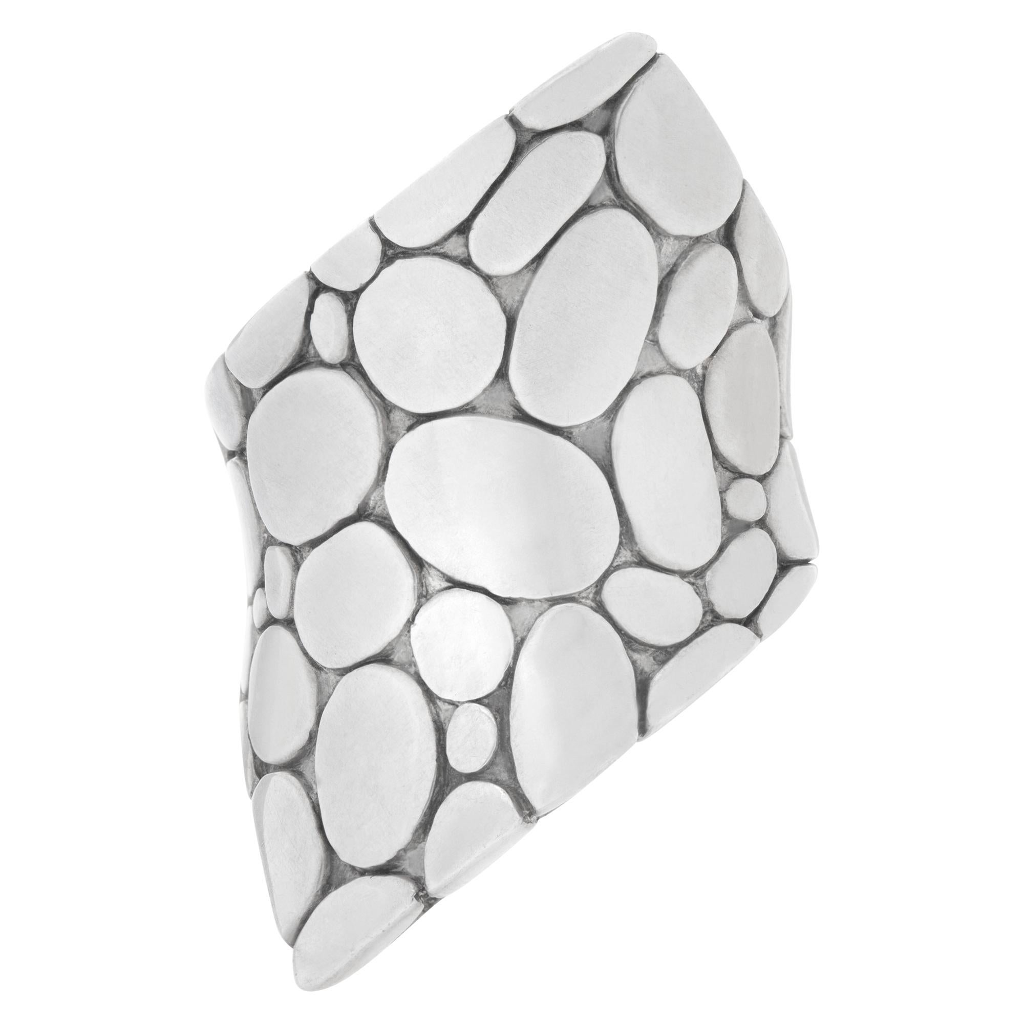 John Hardy Kali Contour ring in sterling silver. Size 6. Ring approximatel 1.5