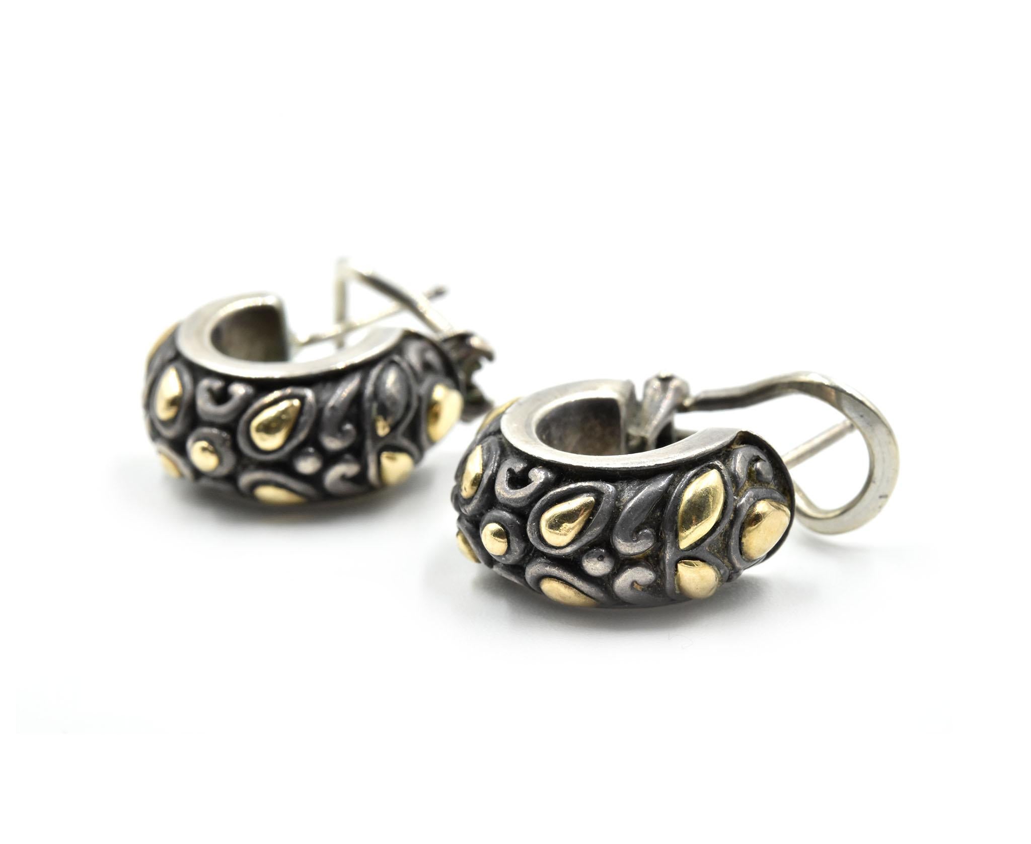 Designer: John Hardy
Collection: Kawung Collection
Material: sterling silver and 18k yellow gold
Fastening: omega backs
Dimensions: each earring measures 3/4-inches long and 1/4-inches wide
Weight: 12.36 grams
Retail: $500
