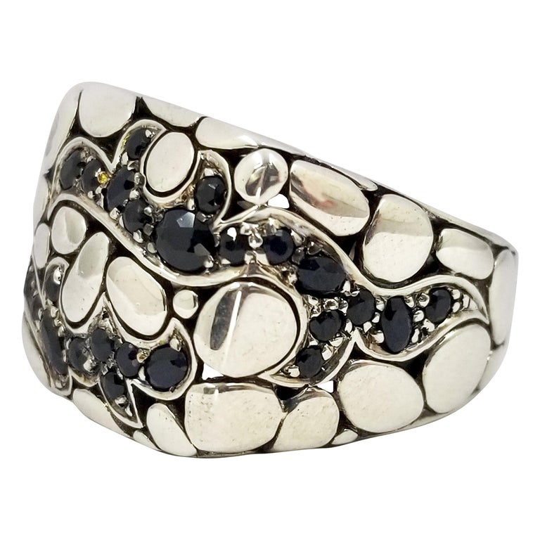 John Hardy Men's Black Sapphire Dayak Ring at 1stDibs dayak mens john hardy