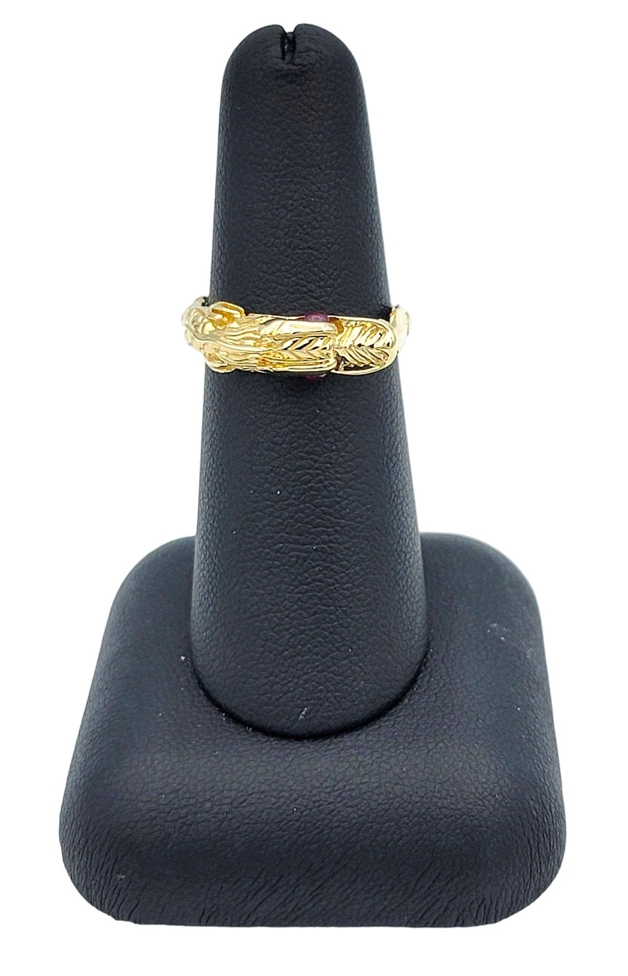 Anillo John Hardy Leyenda de Naga Dragón con Rubíes engastado en oro amarillo de 18 quilates en venta 6