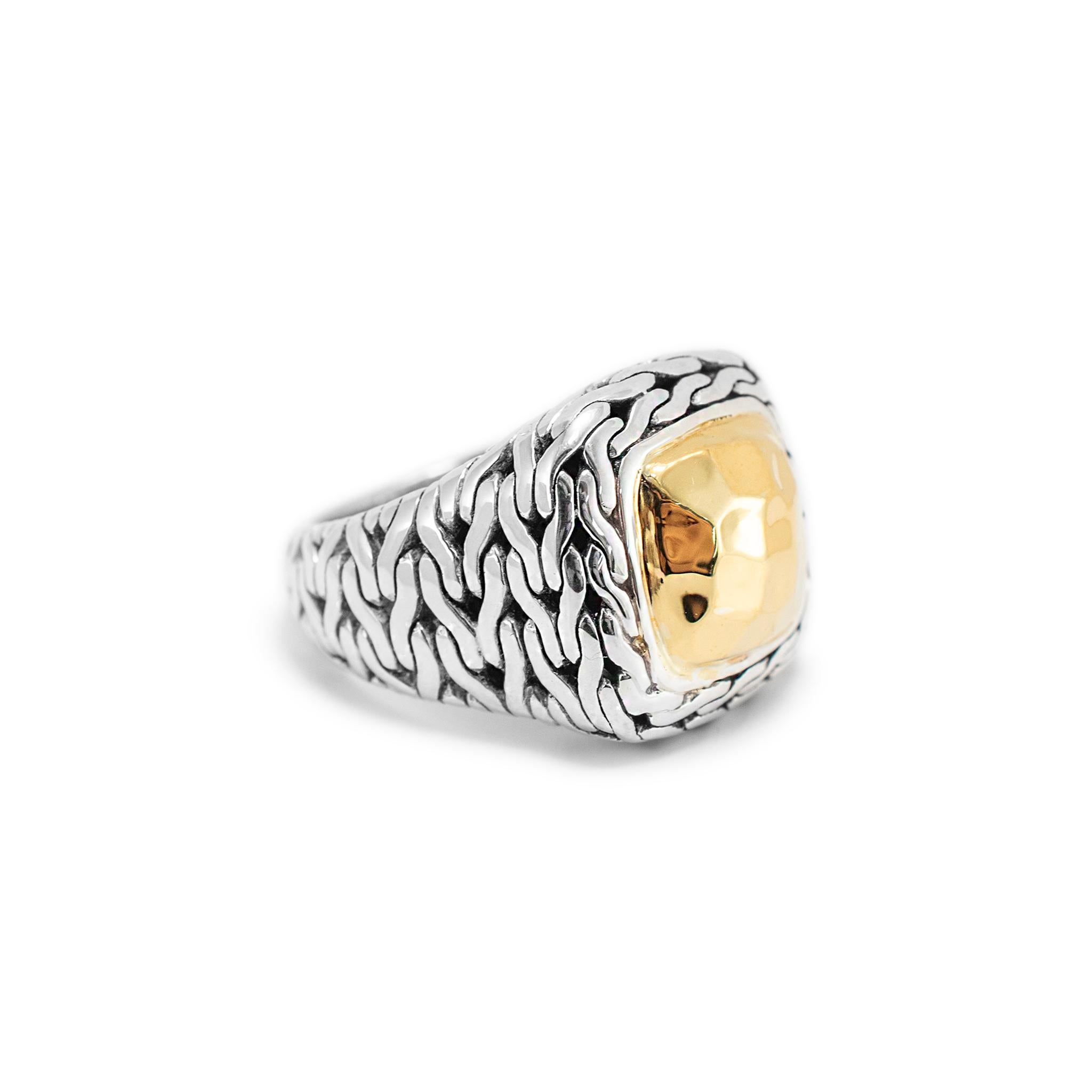 De las mujeres Anillo de cóctel martillado John Hardy Palu de oro amarillo de 22 quilates y plata de ley 925 en venta