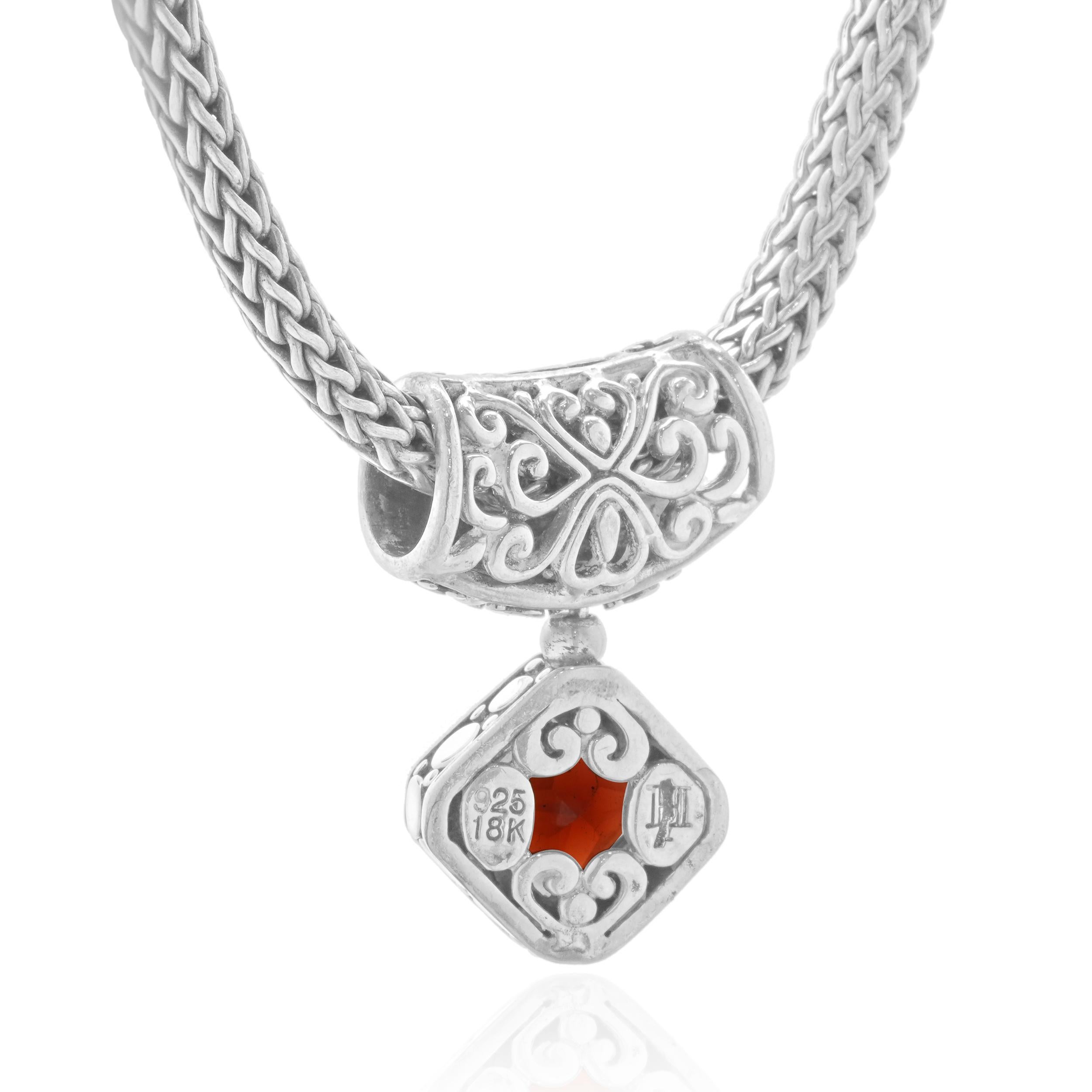 Quadrato John Hardy Collana in argento sterling e oro giallo 18 carati con granato Dot Dot Collectional in vendita