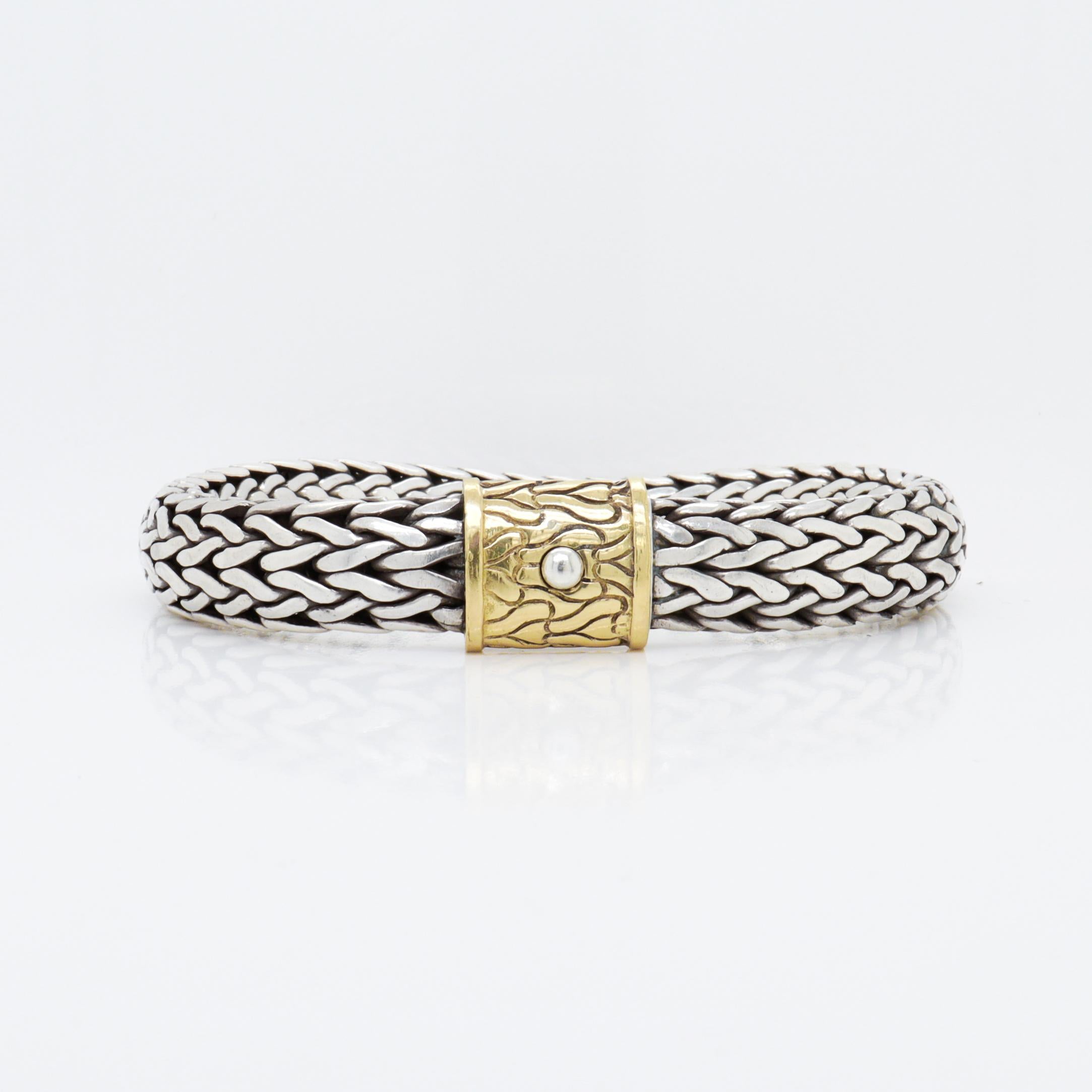 John Hardy Sterling Silver & 18K Gold Clasp 6.5 mm Wheat Bracelet In Good Condition For Sale In Philadelphia, PA