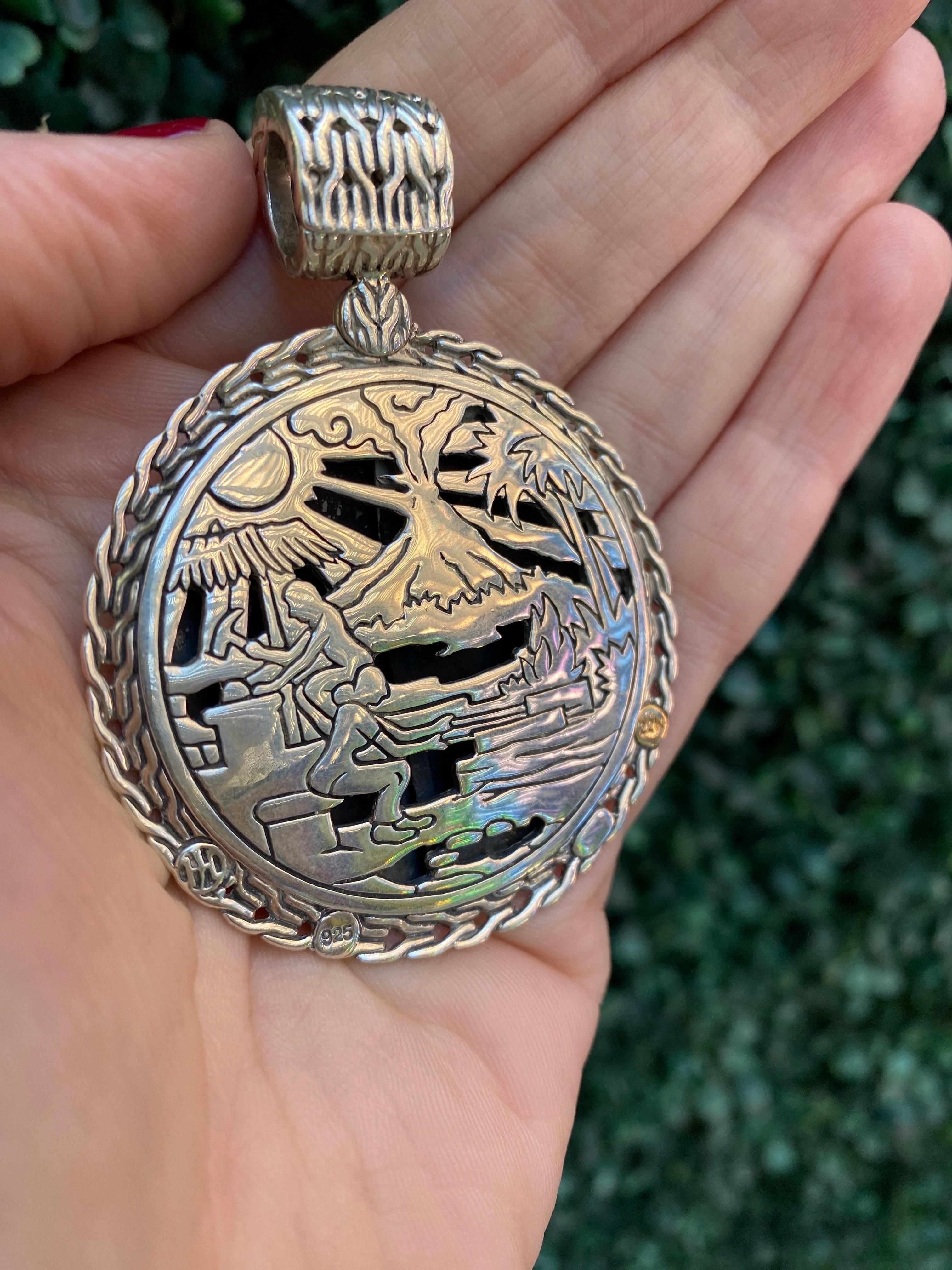 John Hardy Ciondolo reversibile in argento sterling e oro giallo 22k Palu martellato in vendita 10