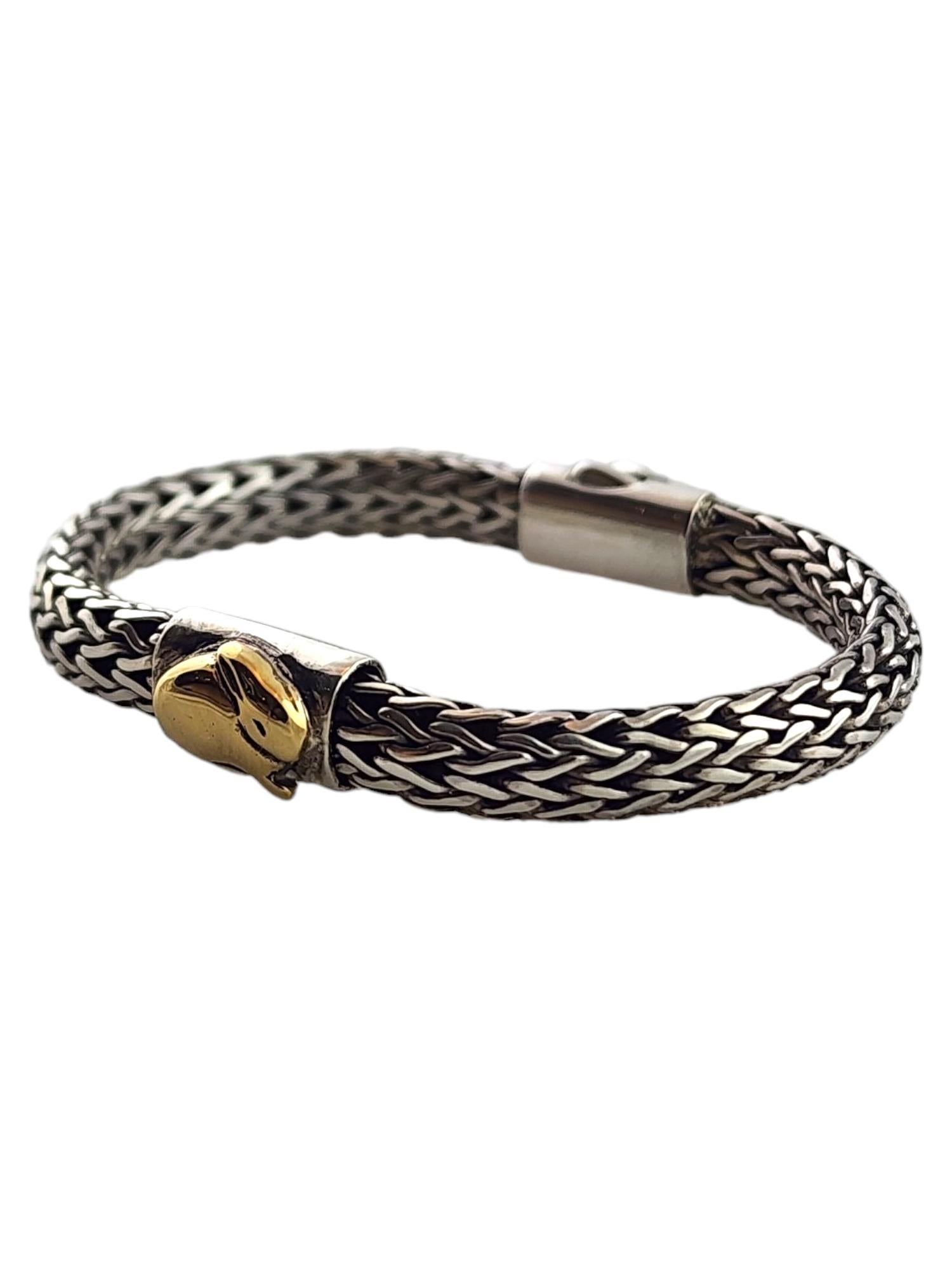 John Hardy Sterling Silver and 18K Yellow Gold Baby Bunny Bracelet

This adorable baby bracelet by John Hardy was meticulously crafted from sterling silver with an adorable 18K yellow gold bunny!

Size: 4.25