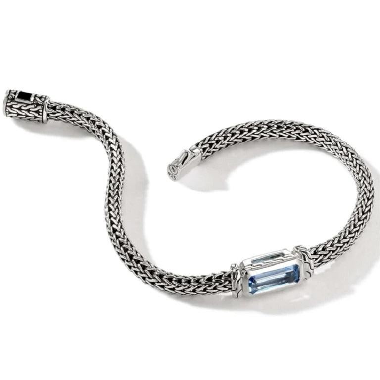 A beautifully crafted stainless steel bracelet from John Hardy's iconic Classic Chain Collection with a stunning aquamarine taking center stage.

Chain Width:  5mm
Station Size:  19mm x 7mm