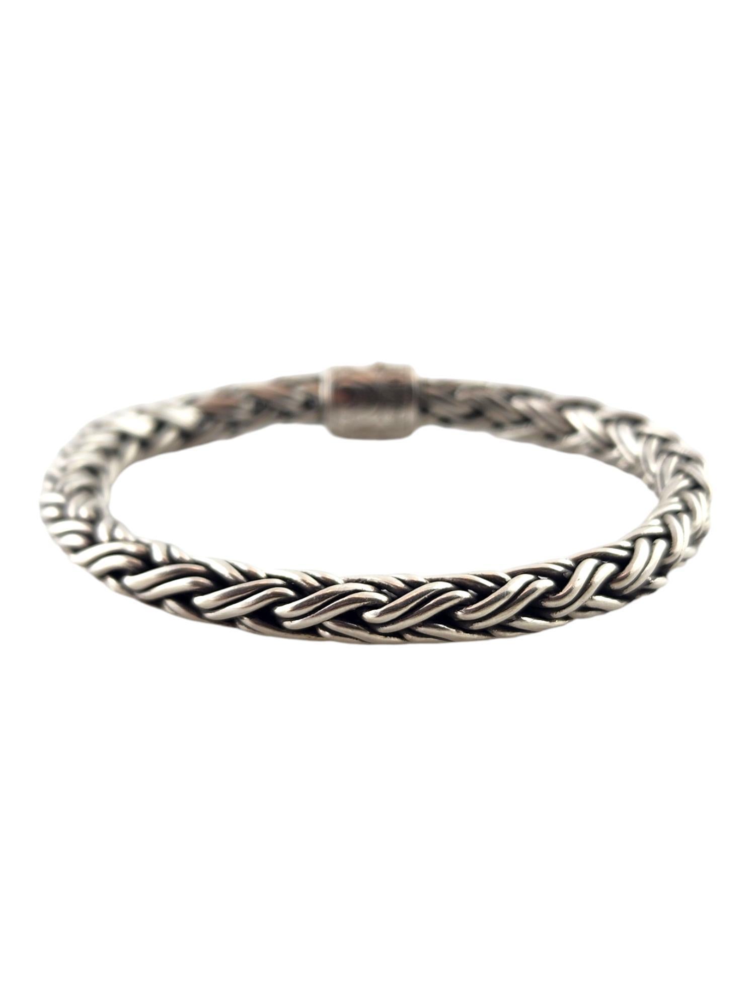 John Hardy Sterling Silver Classic Black Sapphire Chain Bracelet #18599 In Good Condition In Washington Depot, CT